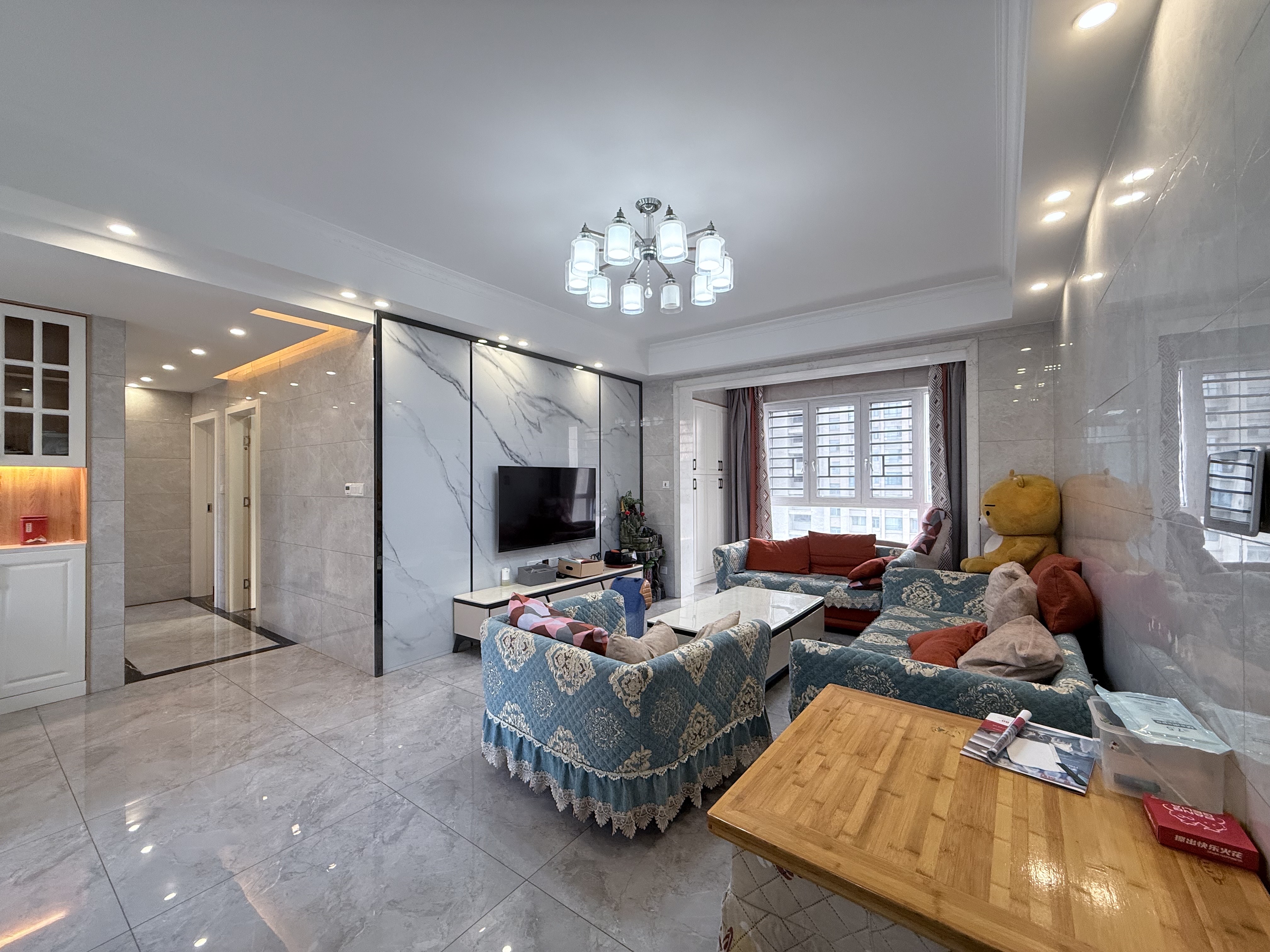 华耀碧桂园十里江湾嘉誉  3室2厅2卫    75.0万