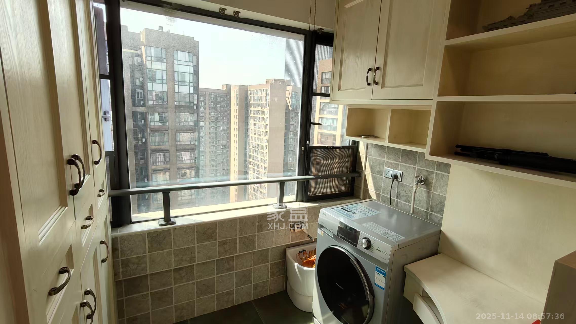 万博汇  1室1厅1卫    1900.0元/月室内图