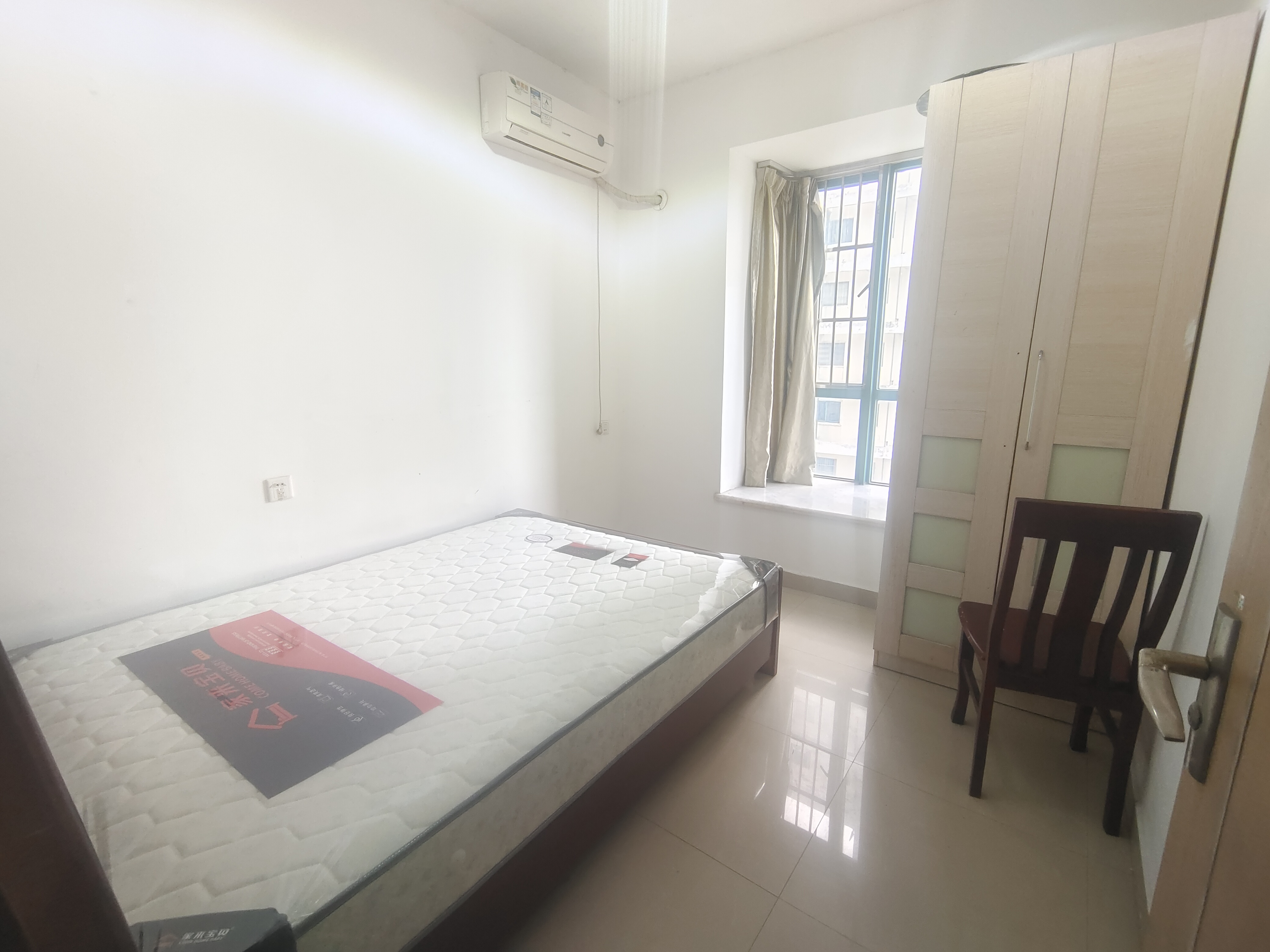 祥阁深蓝湾  2室2厅1卫    2300.0元/月室内图