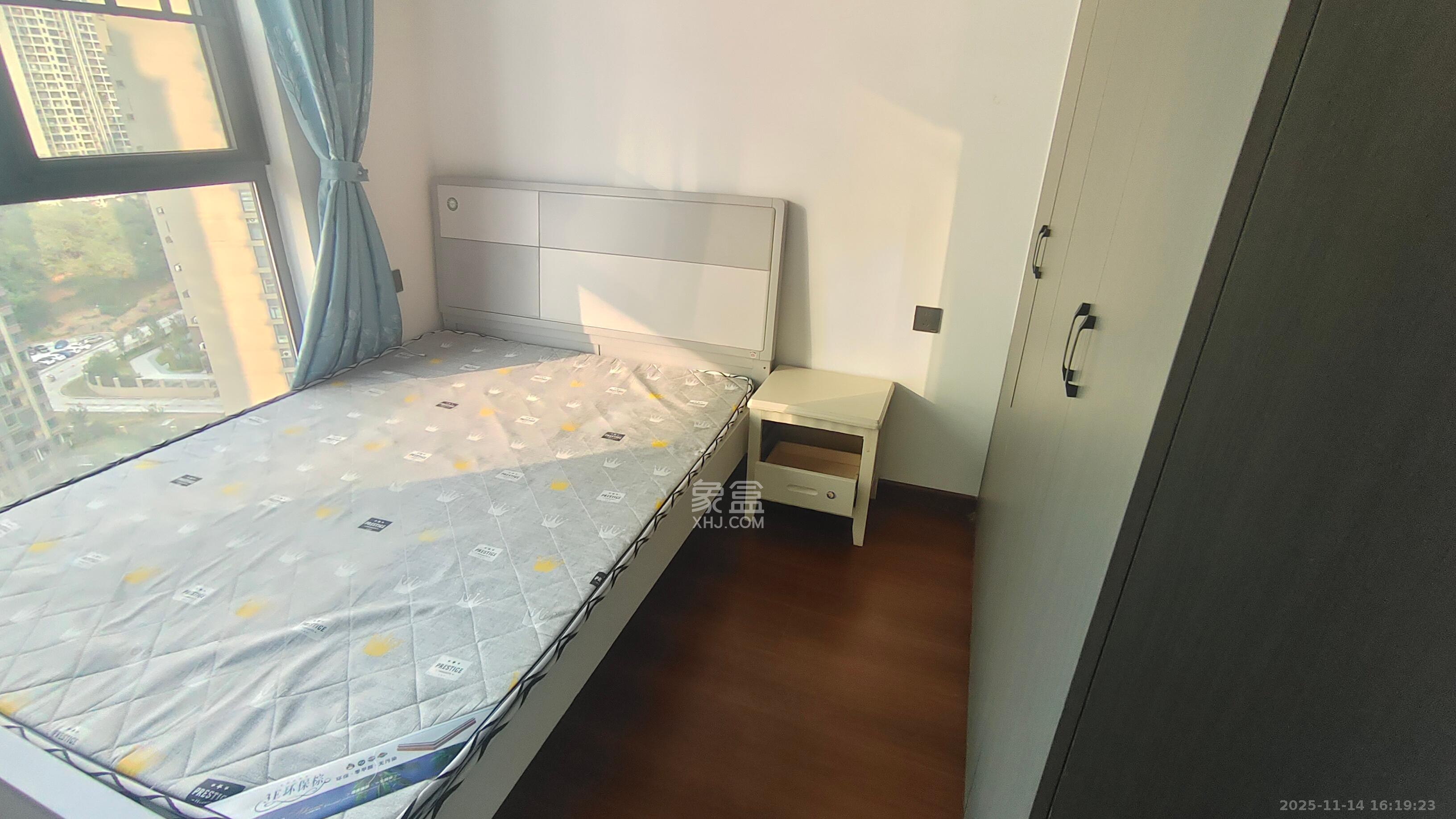 中建钰和城  3室2厅2卫    3200.0元/月室内图