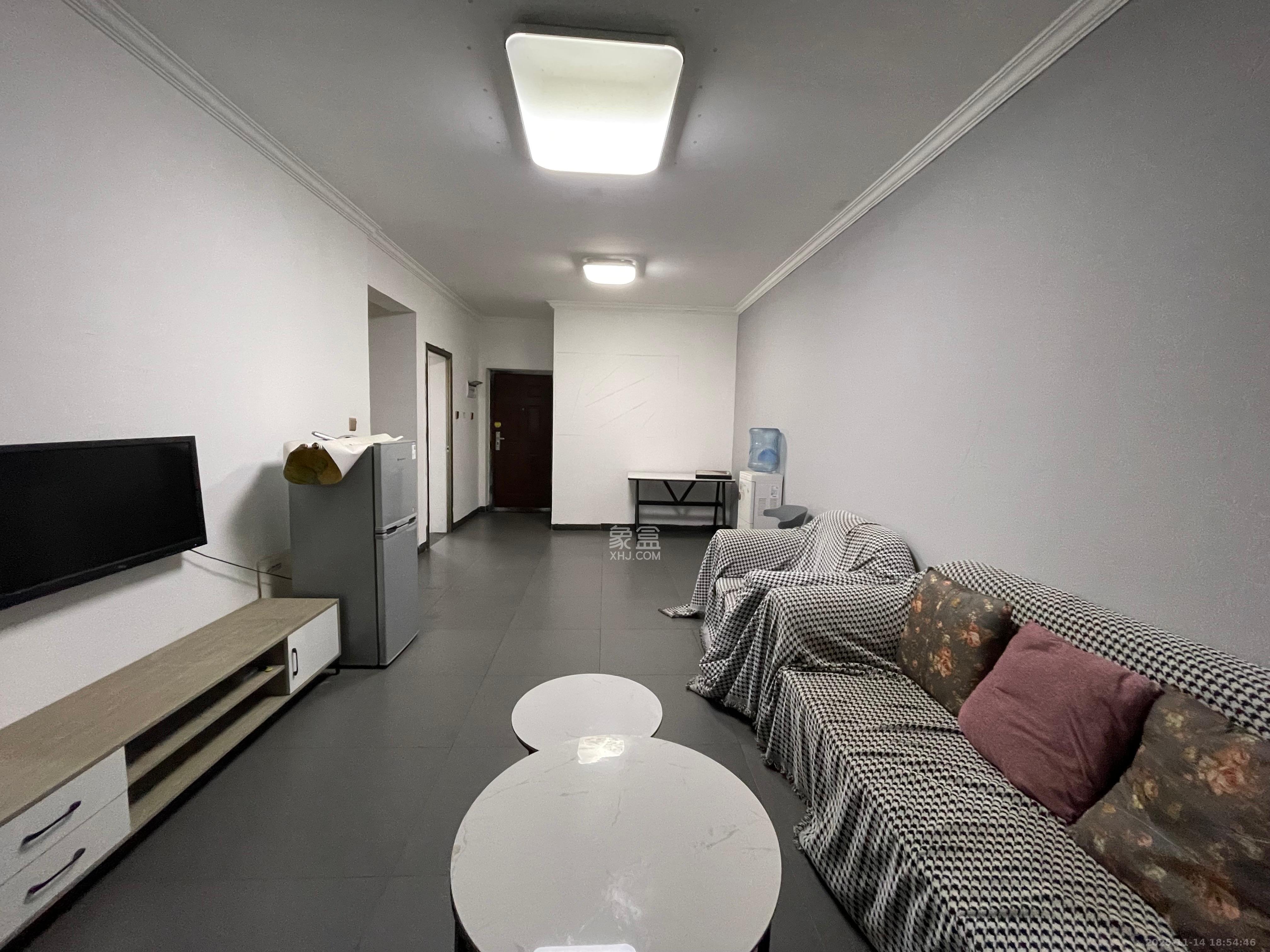 东宜兰园 2室1厅1卫 1800.0元/月 东宜兰园 2室1厅1卫 1800.0元/月室内图