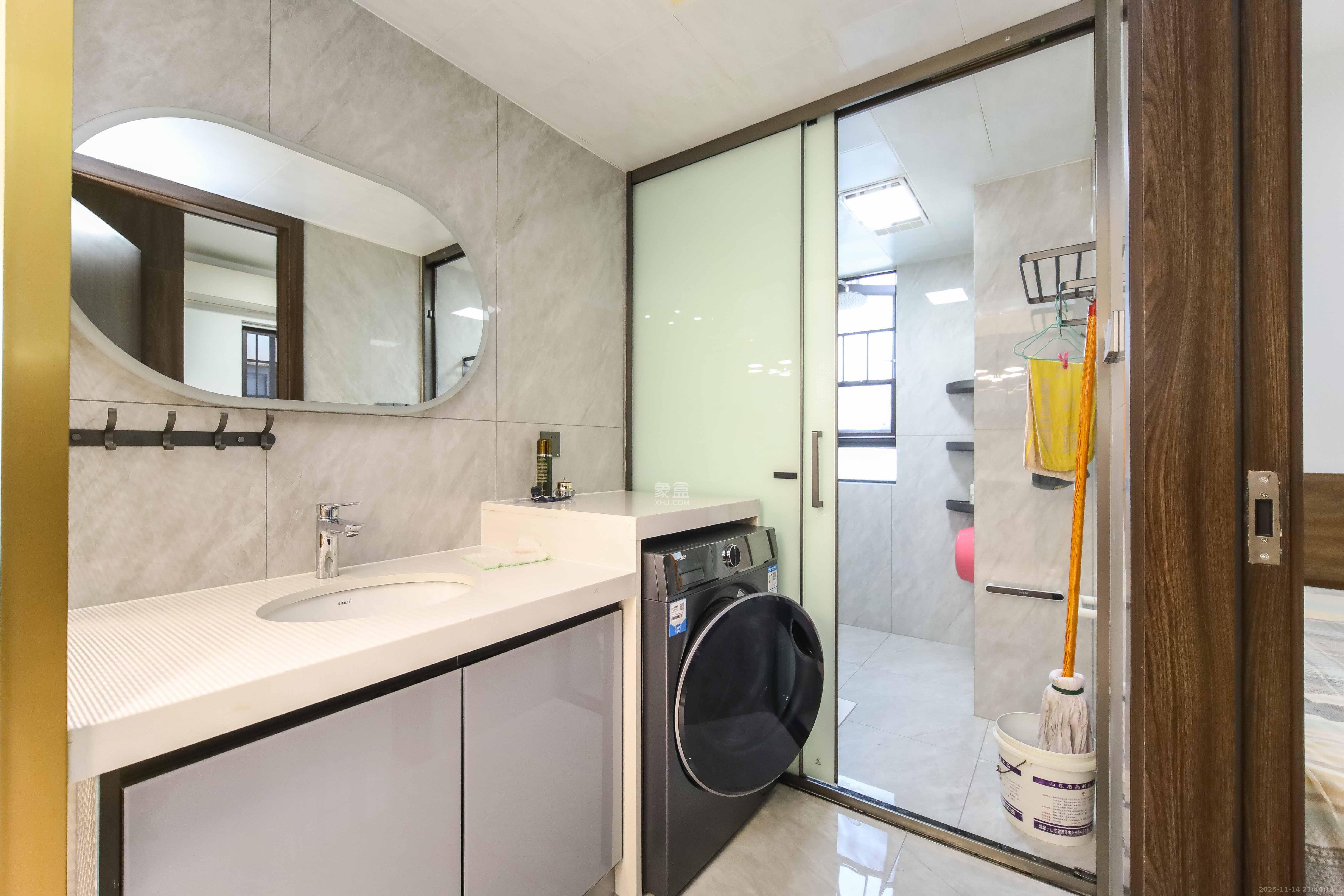 碧桂园城市之光  2室1厅1卫    46.0万卫生间