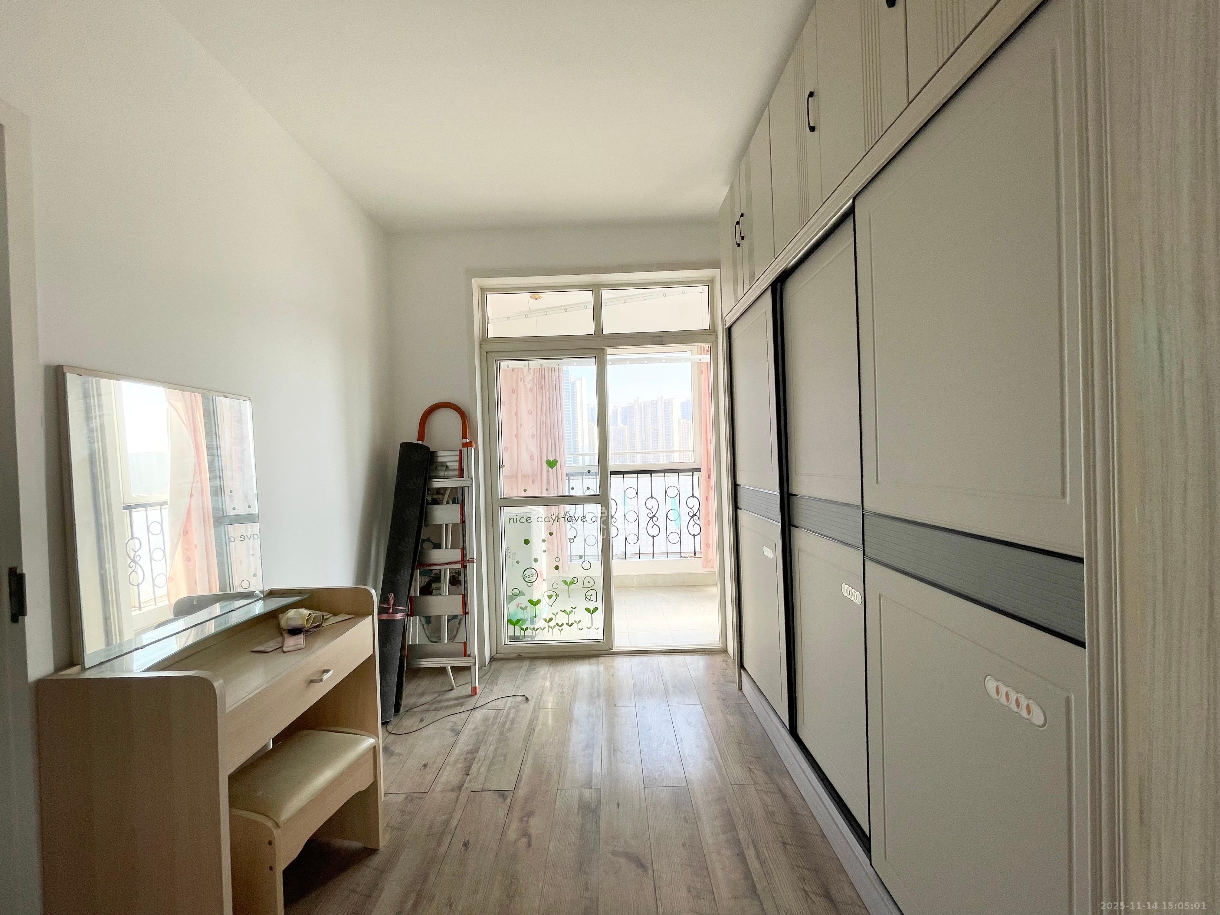 丽江翠园 3室2厅2卫 1500.0元/月 丽江翠园 3室2厅2卫 1500.0元/月室内图