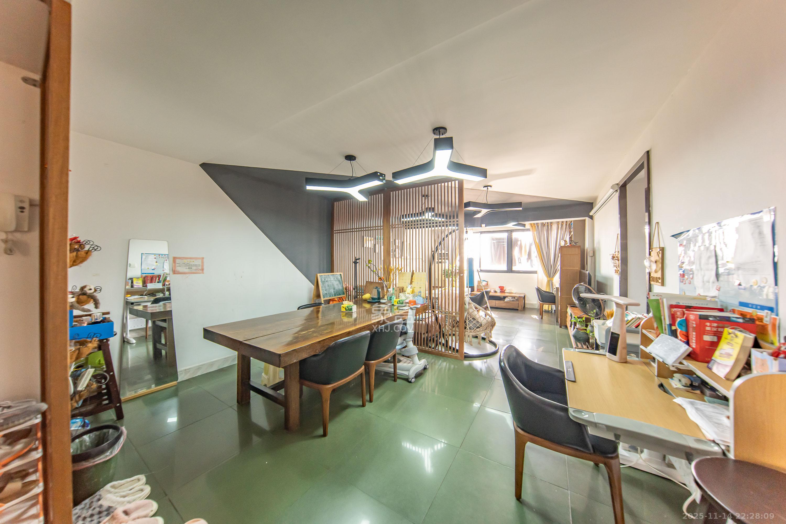 科教新村  3室2厅1卫    80.0万