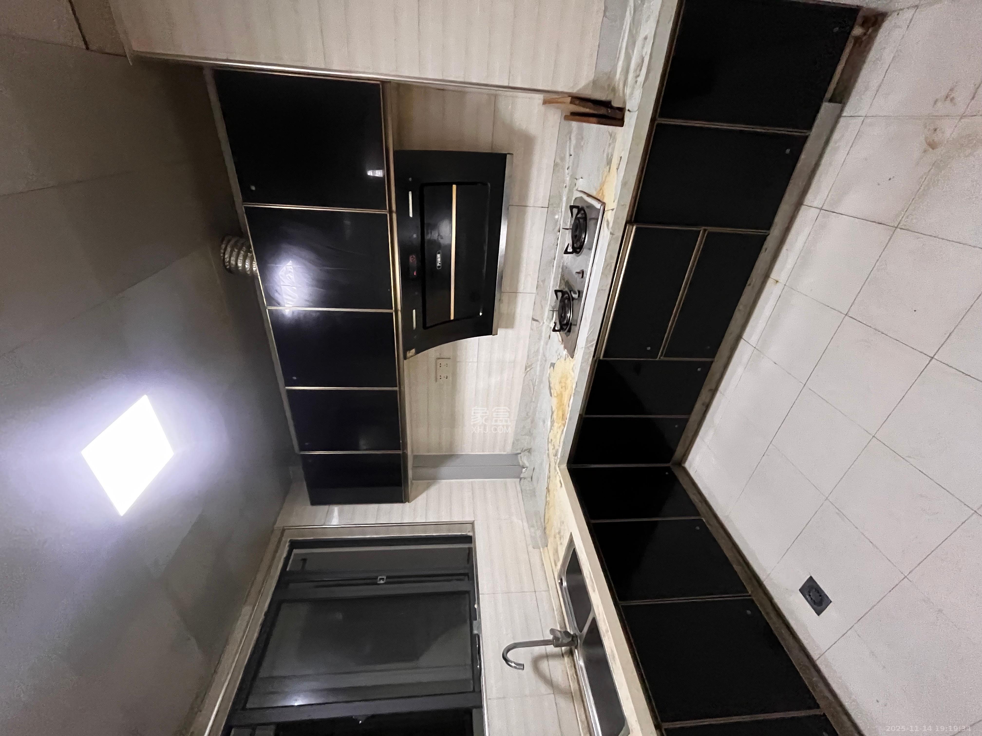 翡翠华庭 2室1厅1卫 1600.0元/月 翡翠华庭 2室1厅1卫 1600.0元/月室内图