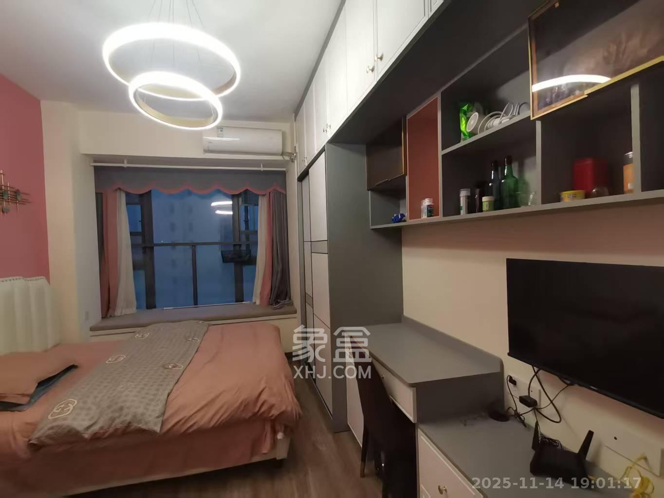 卓越浅水湾  1室0厅0卫    1500.0元/月室内图