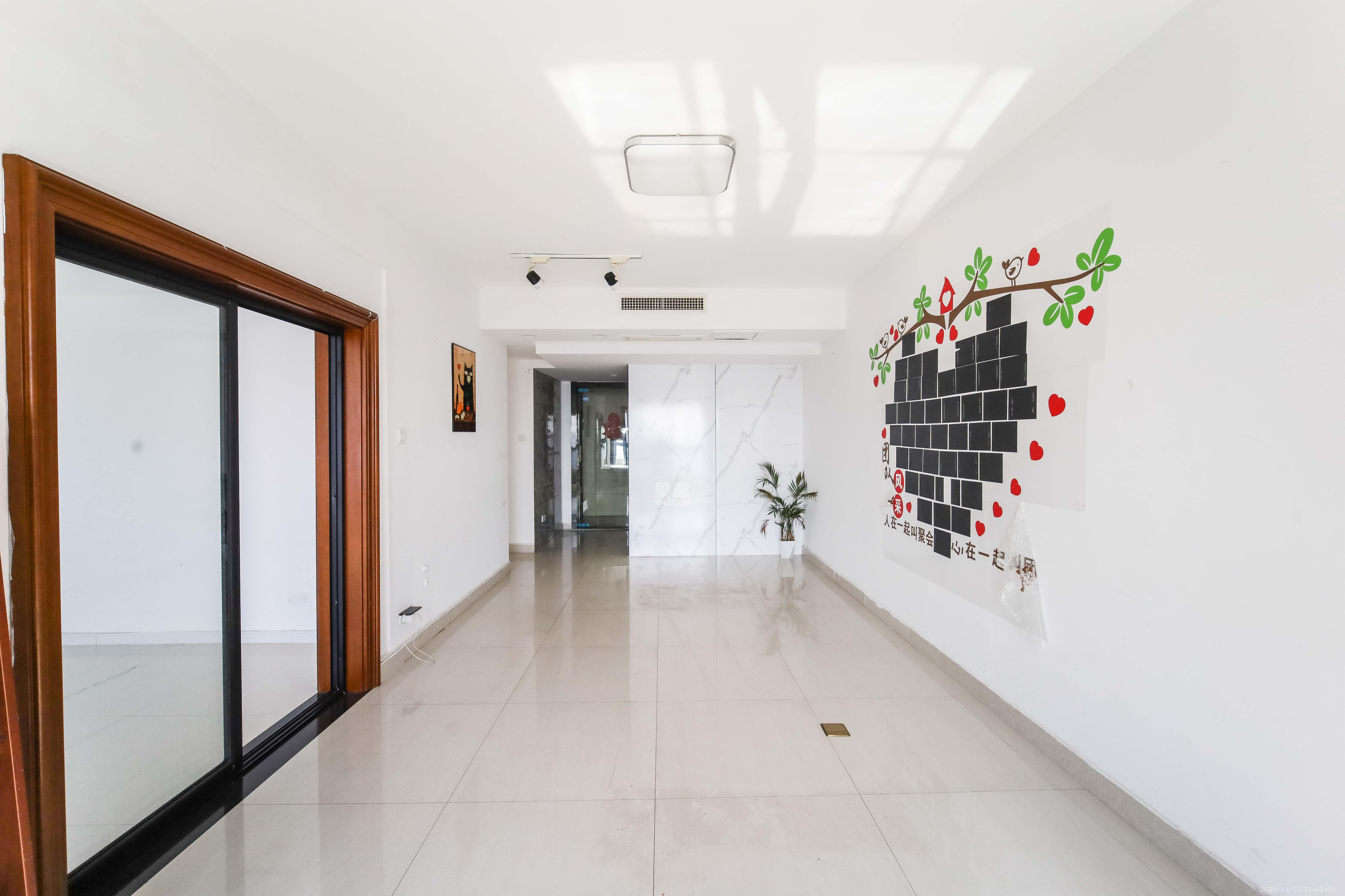 华晨国际公馆  2室1厅1卫    87.0万其他