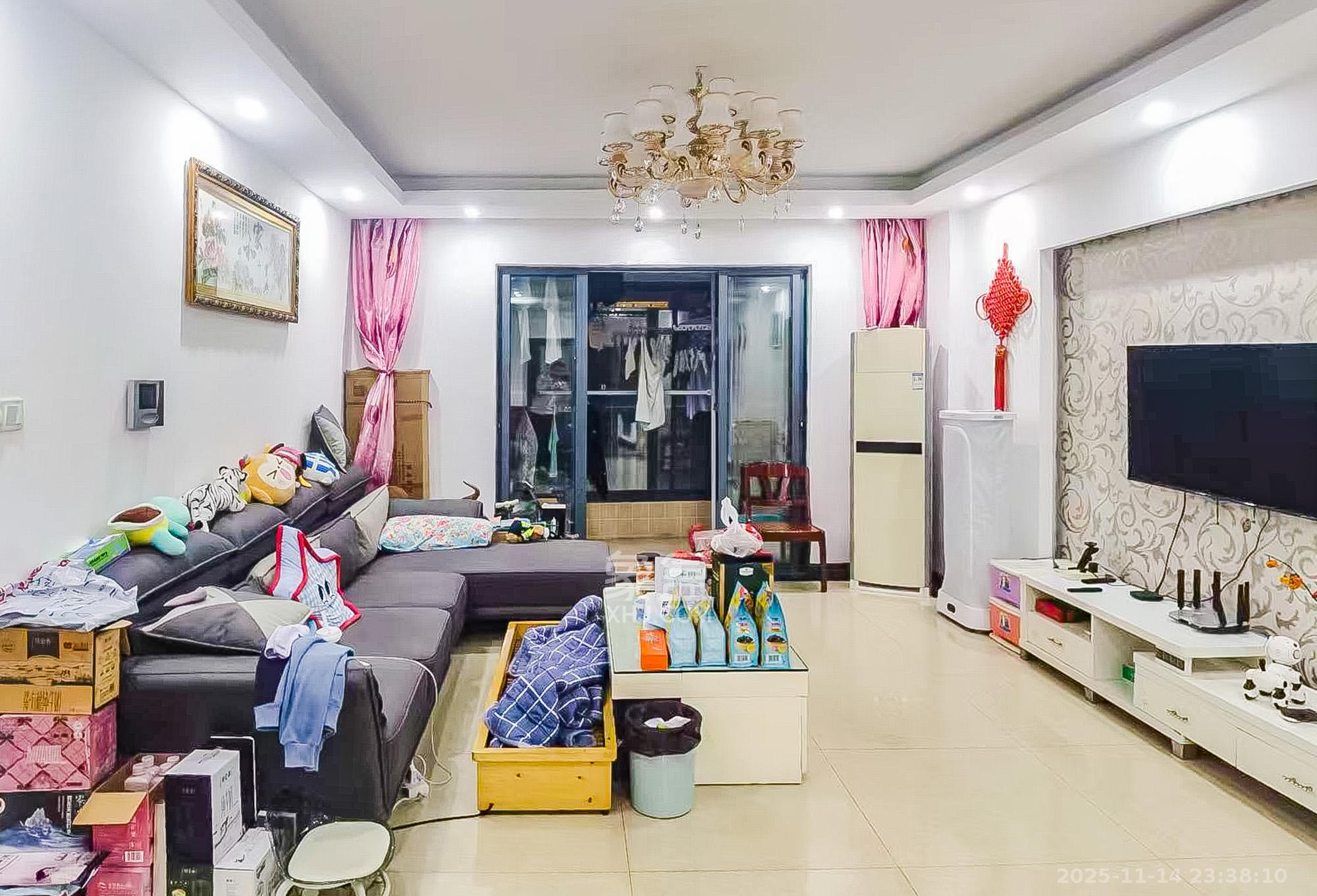 湘江北尚  1室2厅1卫    138.0万室内图1