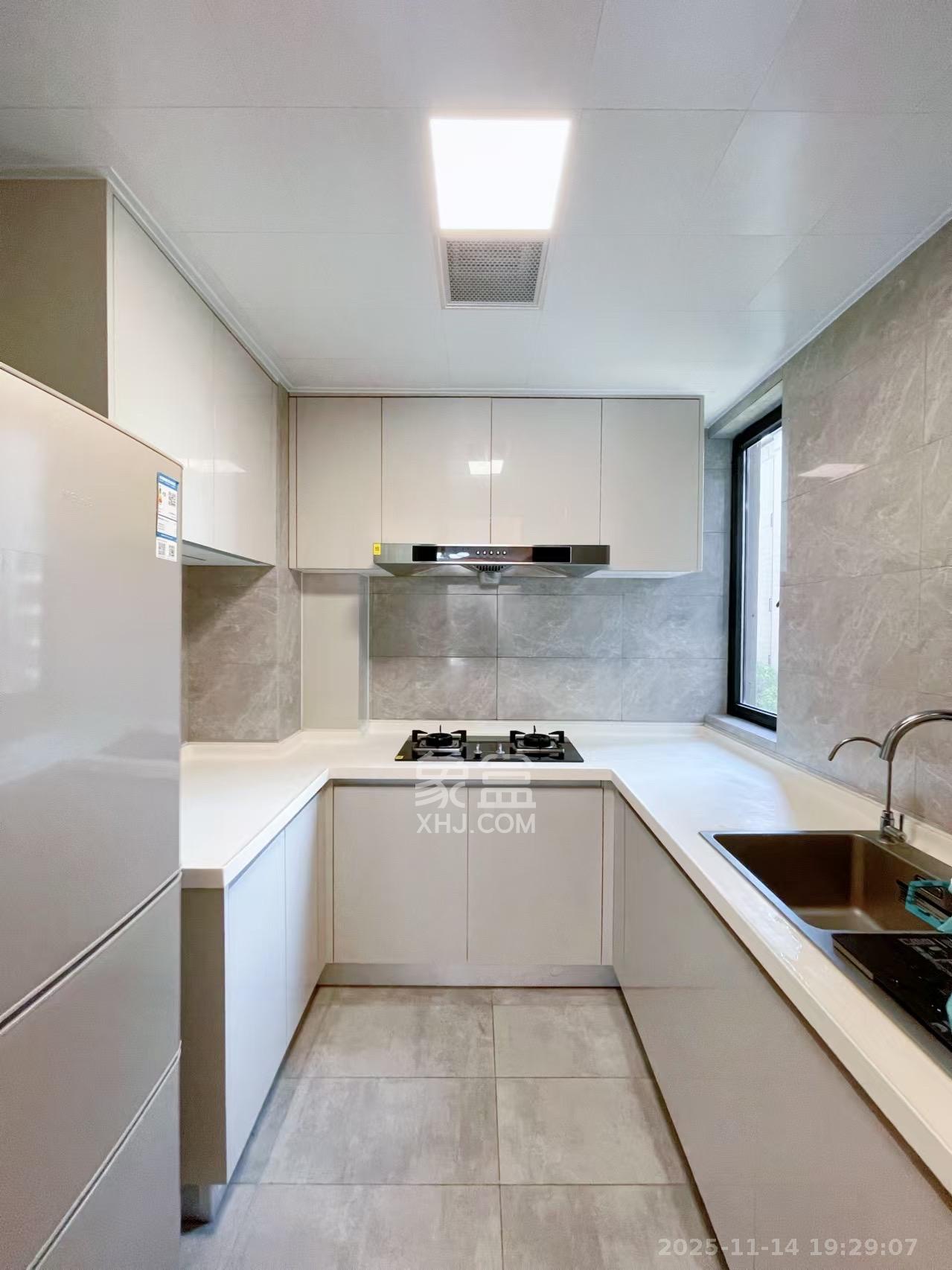 金茂建发泊悦  4室2厅2卫    5280.0元/月室内图