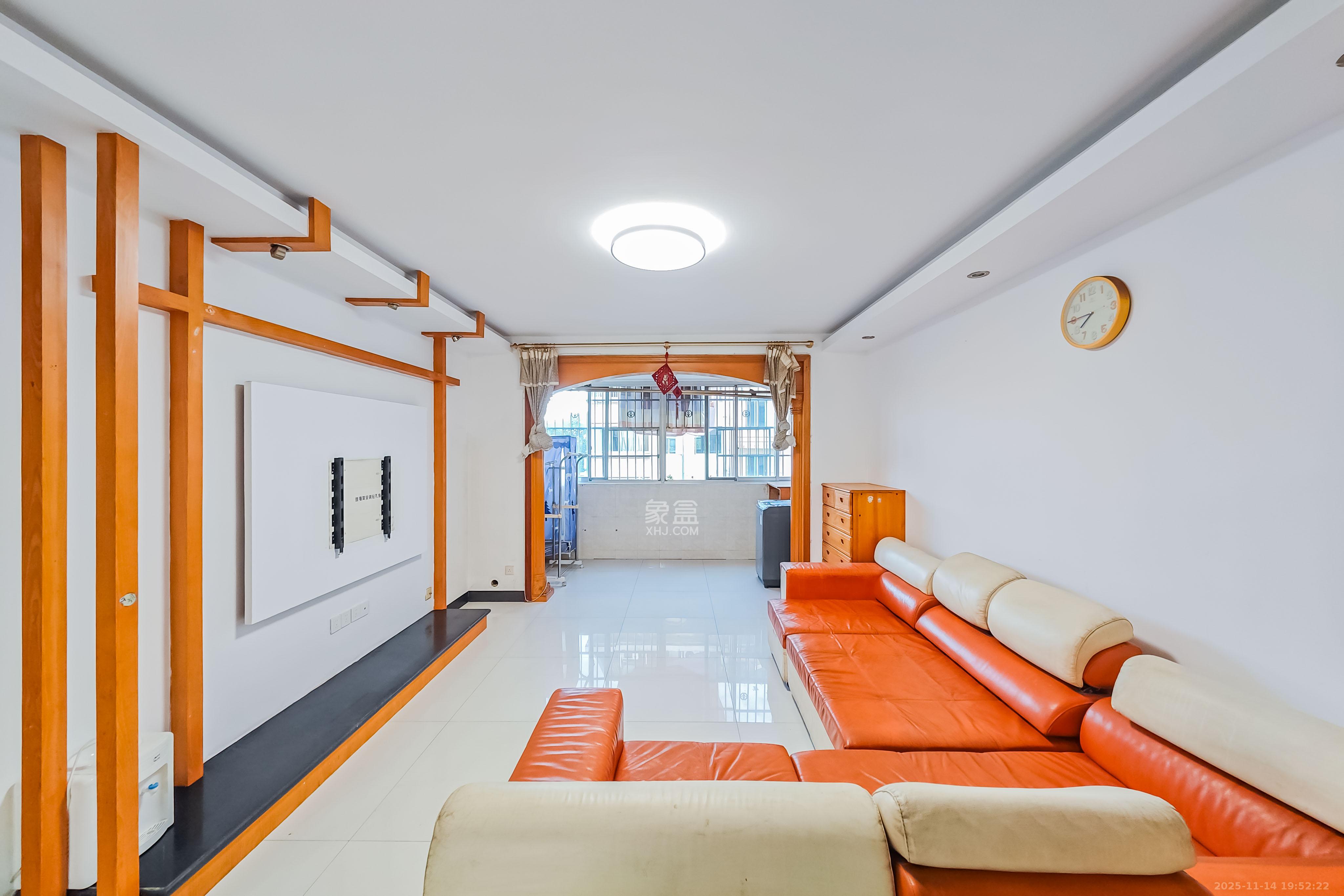 新星小区  2室1厅1卫    64.0万