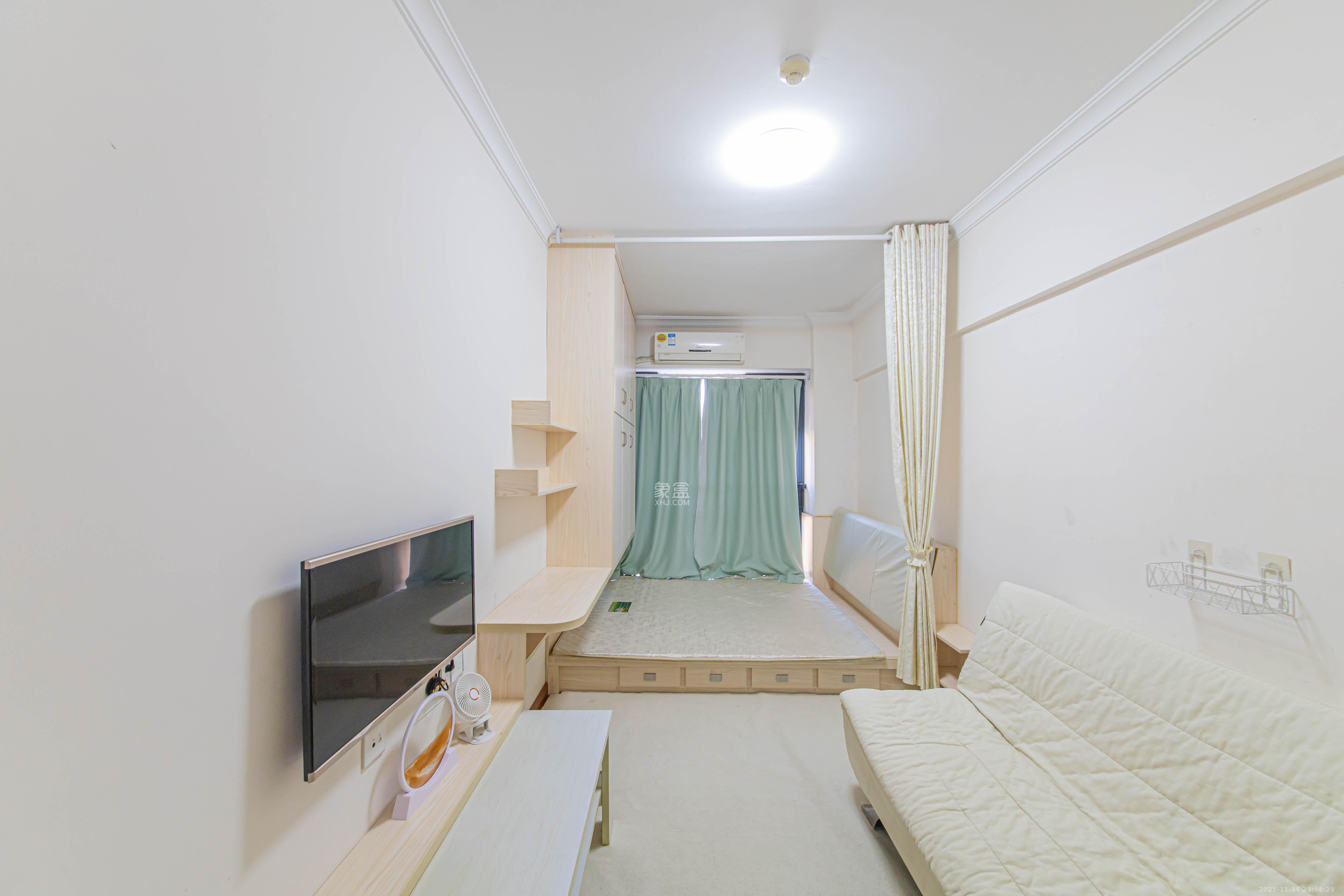 中建芙蓉工社  1室1厅1卫    32.0万