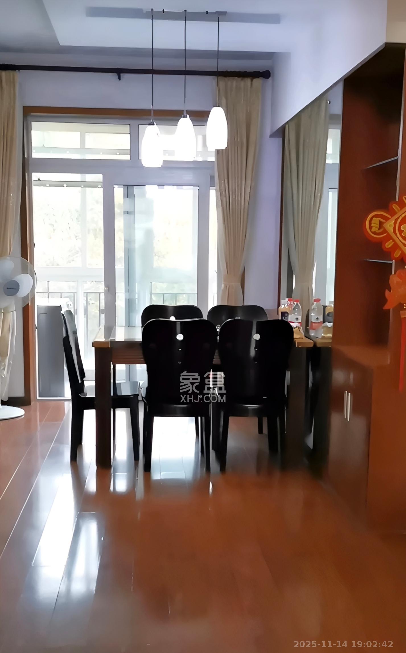 长房西郡 2室2厅1卫 2000.0元/月 长房西郡 2室2厅1卫 2000.0元/月室内图