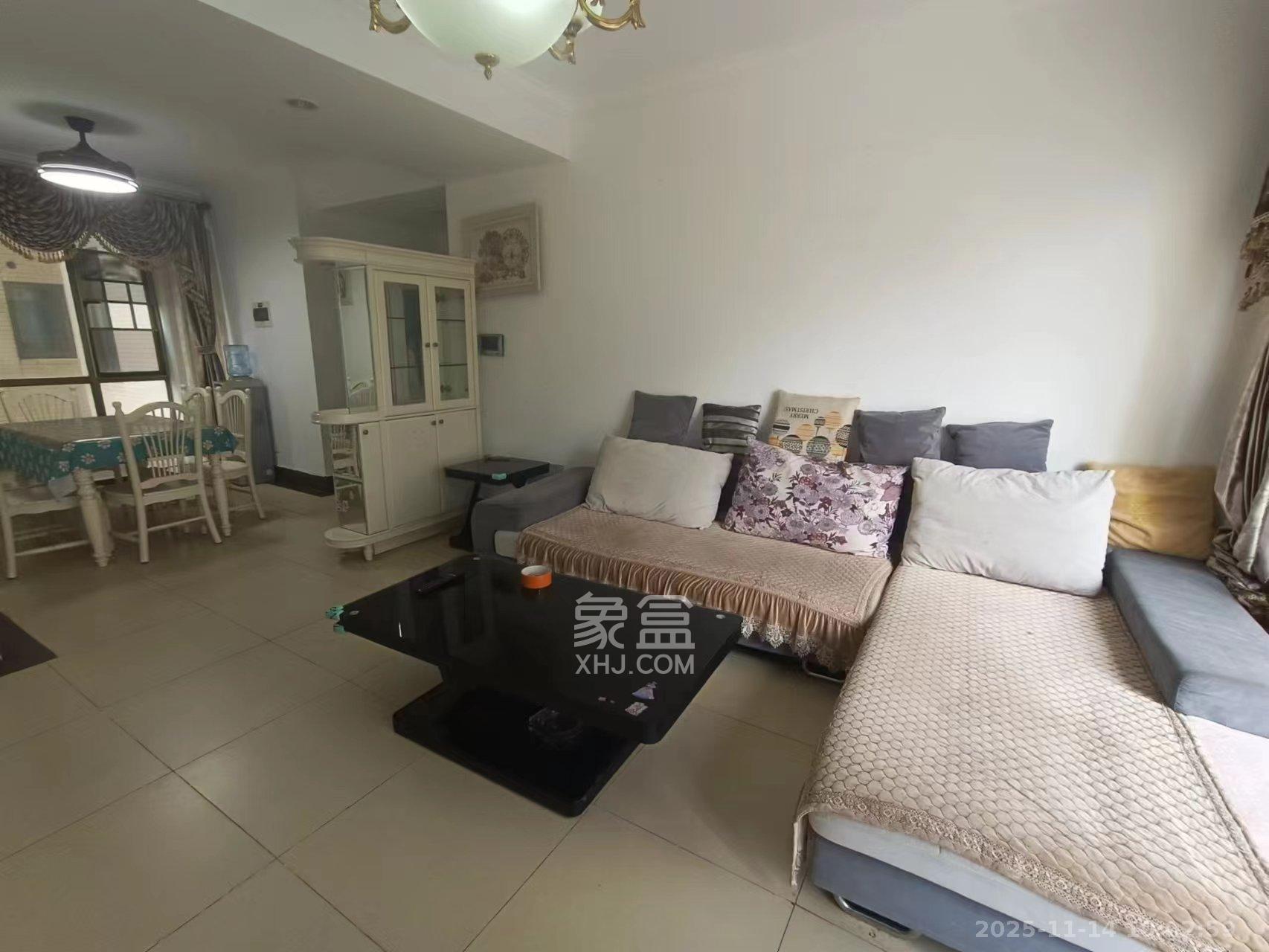 江山帝景雅典 3室2厅1卫 2100.0元/月 江山帝景雅典 3室2厅1卫 2100.0元/月室内图