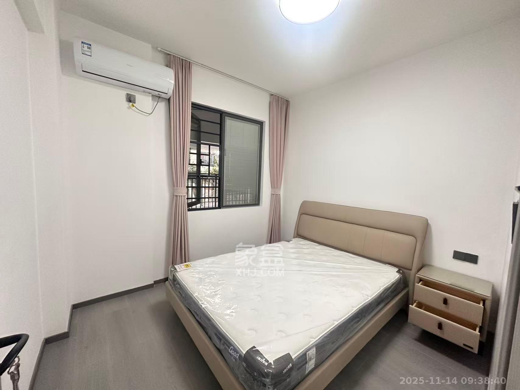 湖湘时代名邸公园壹号 2室2厅1卫 2600.0元/月 湖湘时代名邸公园壹号 2室2厅1卫 2600.0元/月室内图