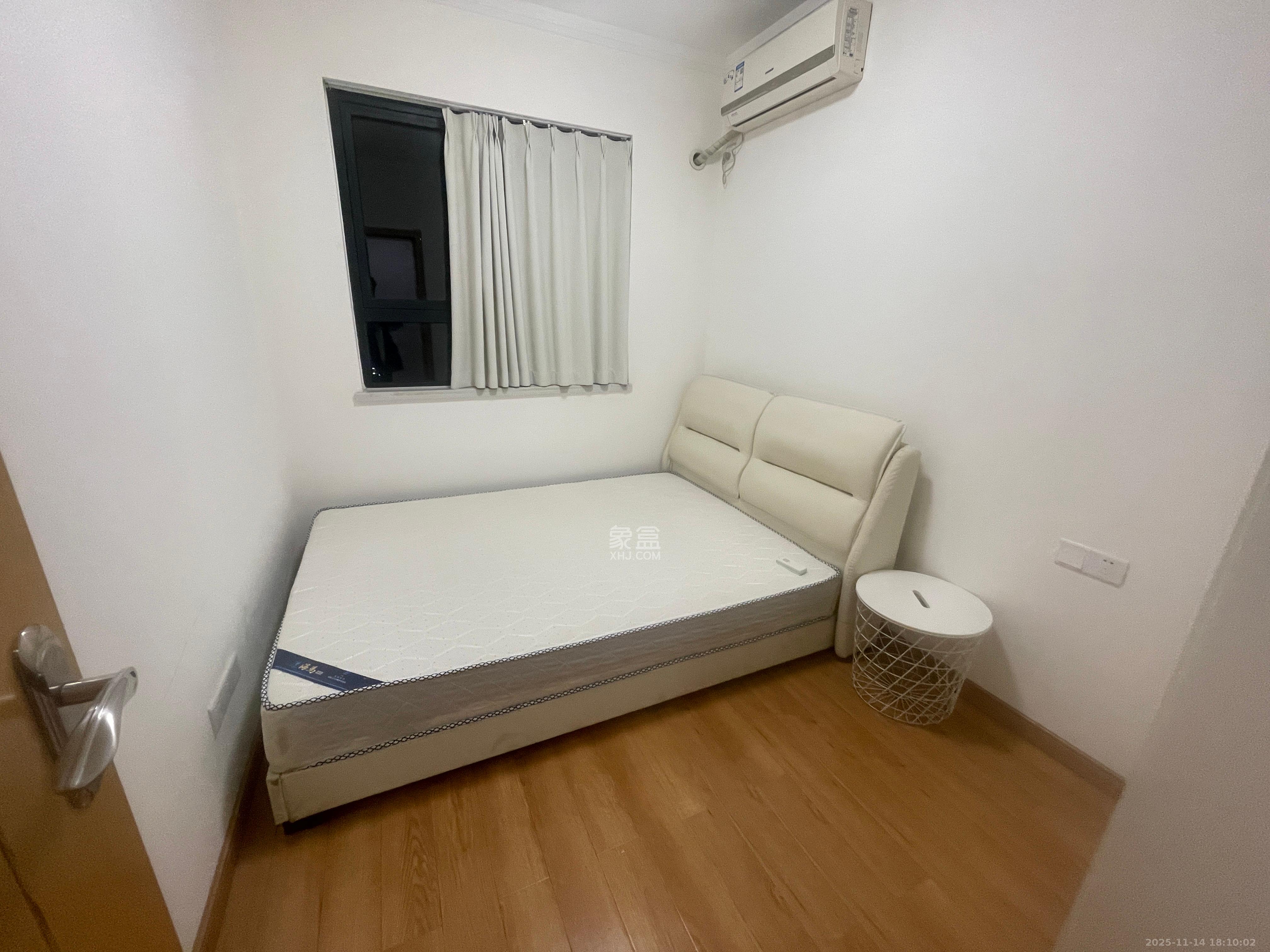 中建嘉和城凤凰台（中建瑞兴家园）  3室2厅2卫    2500.0元/月室内图