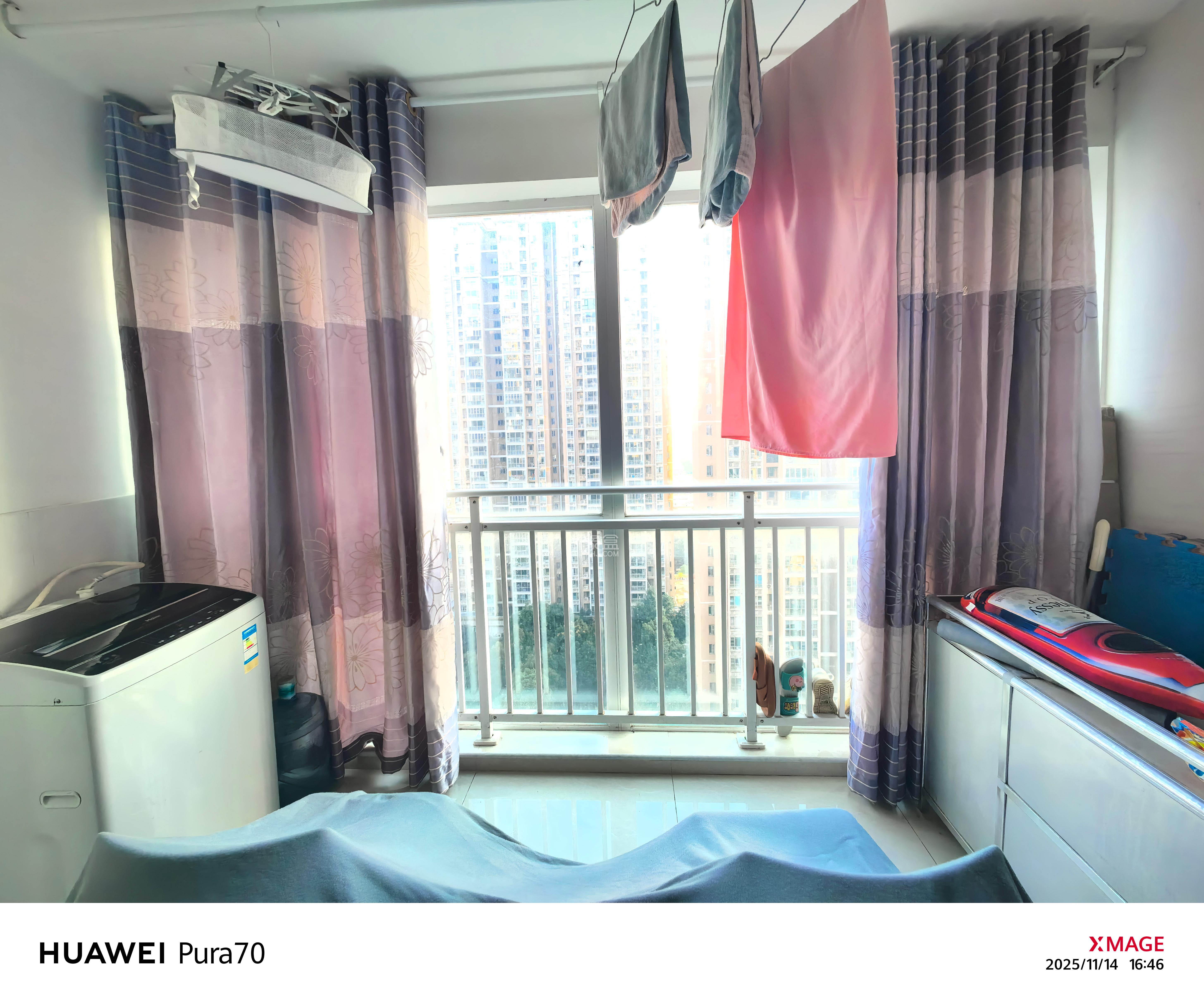 恒广国际景园一二区  1室2厅1卫    1900.0元/月室内图