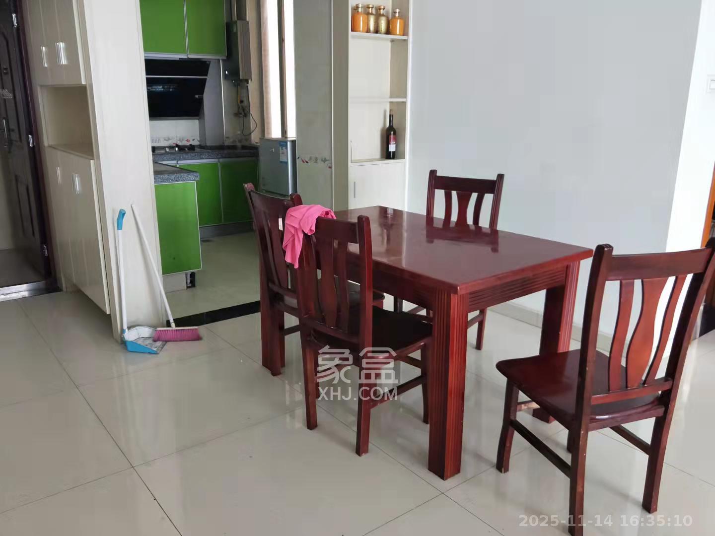 恒广国际景园一二区 2室2厅1卫 1800.0元/月 恒广国际景园一二区 2室2厅1卫 1800.0元/月室内图