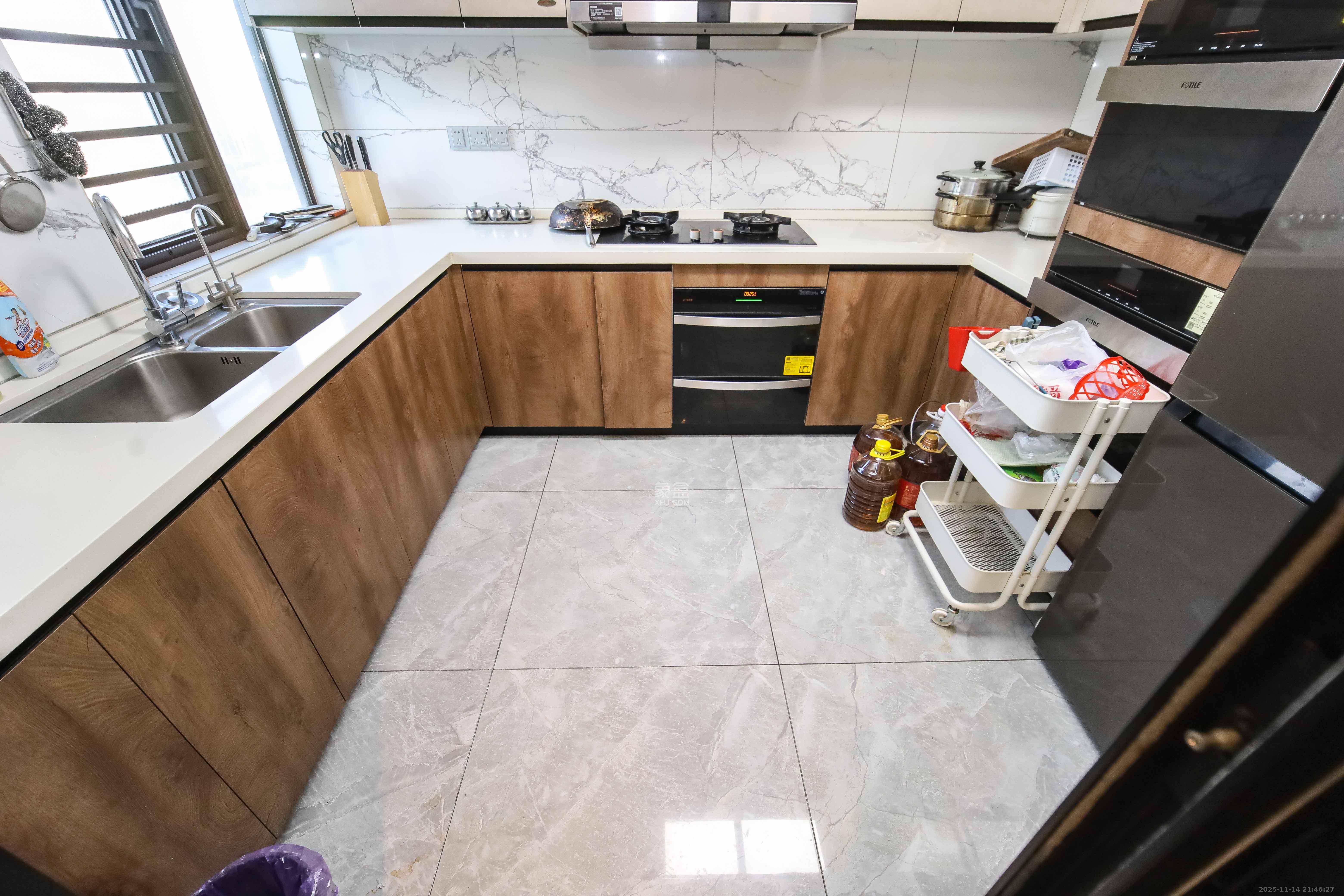 万科金域蓝湾 4室2厅2卫 550.0万 万科金域蓝湾 4室2厅2卫 550.0万厨房