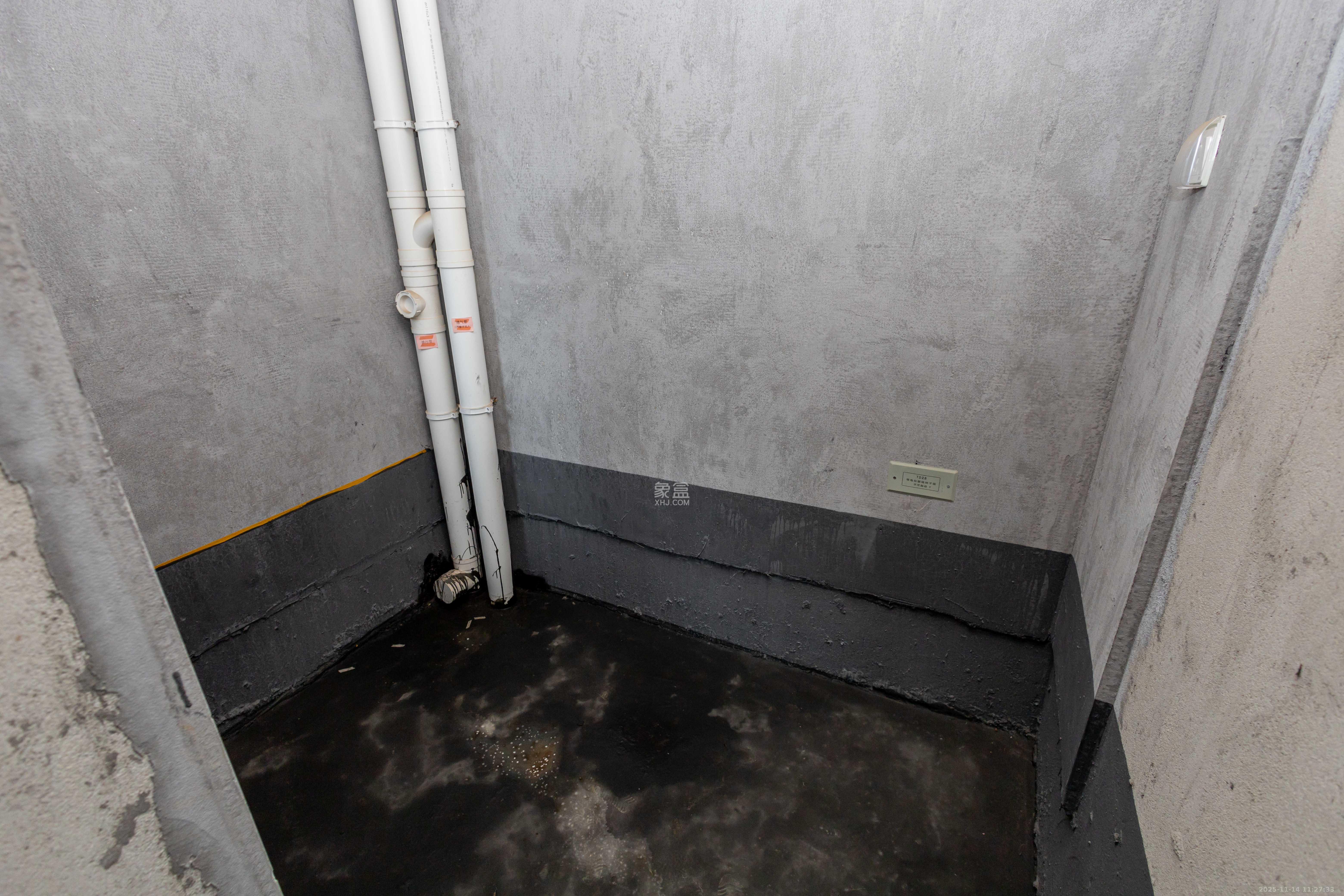 福天星中心(福天星雅苑) 5室2厅2卫 220.0万 福天星中心(福天星雅苑) 5室2厅2卫 220.0万卫生间