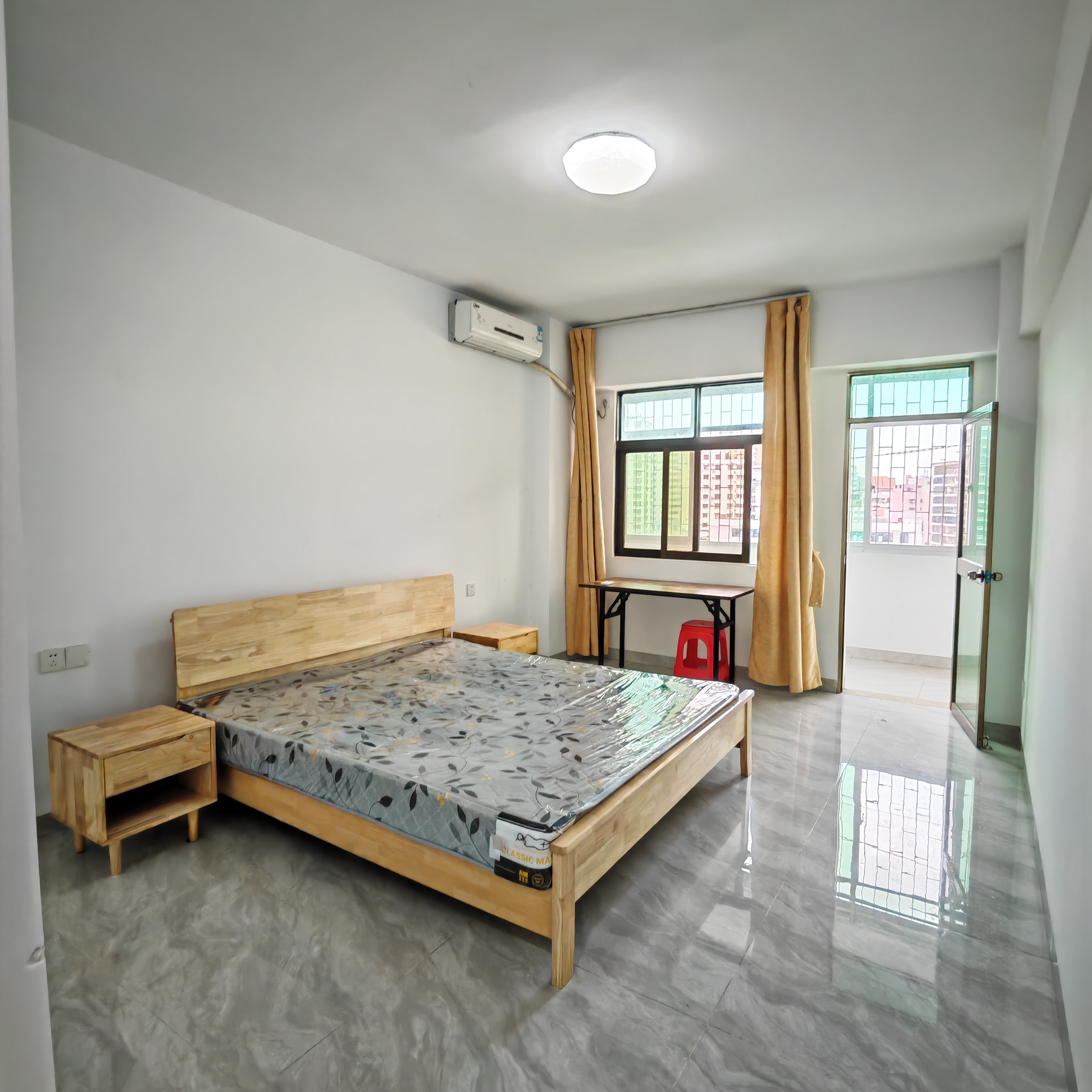 南海大厦（五指山路）  2室1厅1卫    2300.0元/月室内图