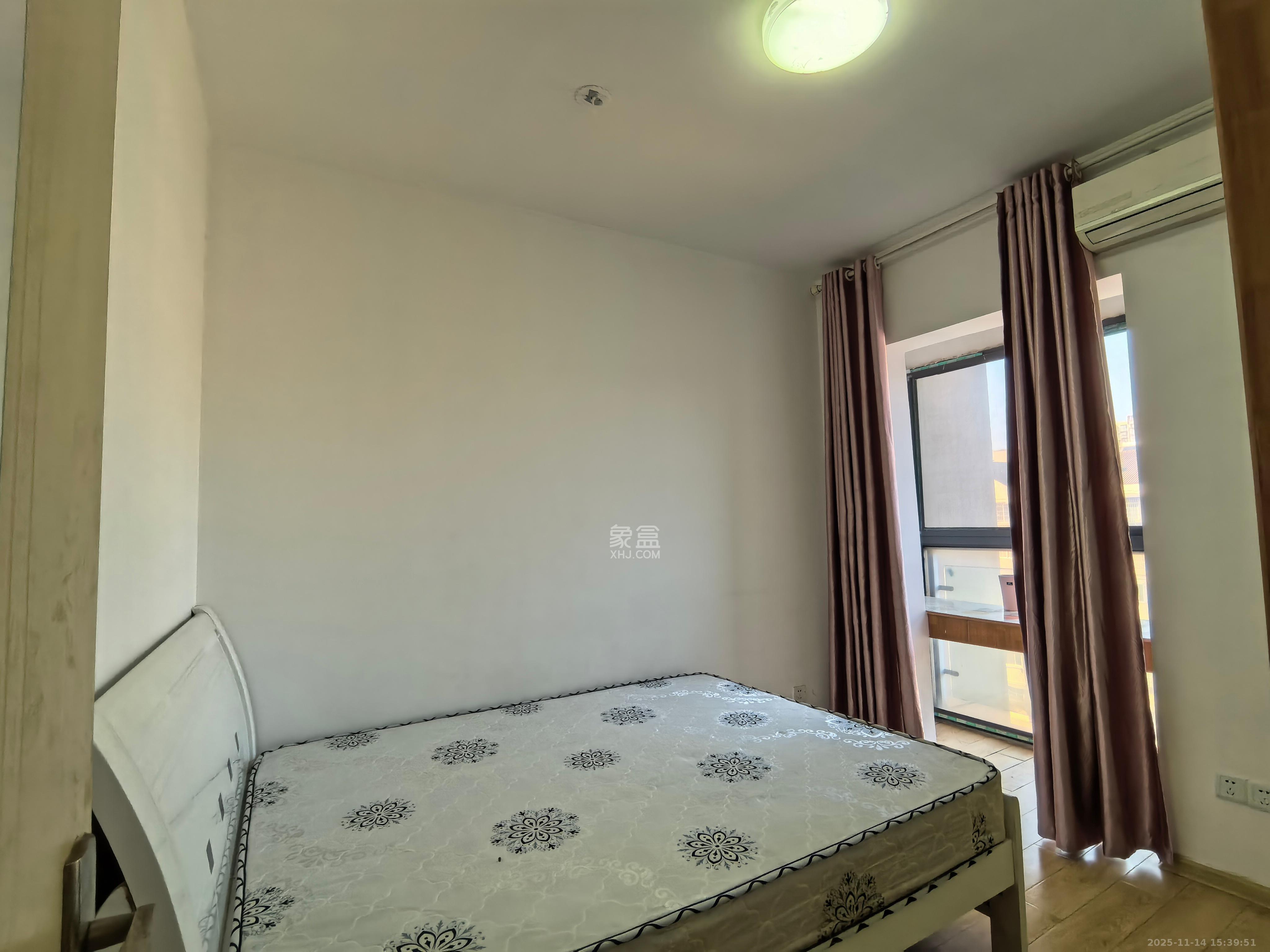 雄新水印廊桥（雄新华府）  1室0厅0卫    1400.0元/月室内图