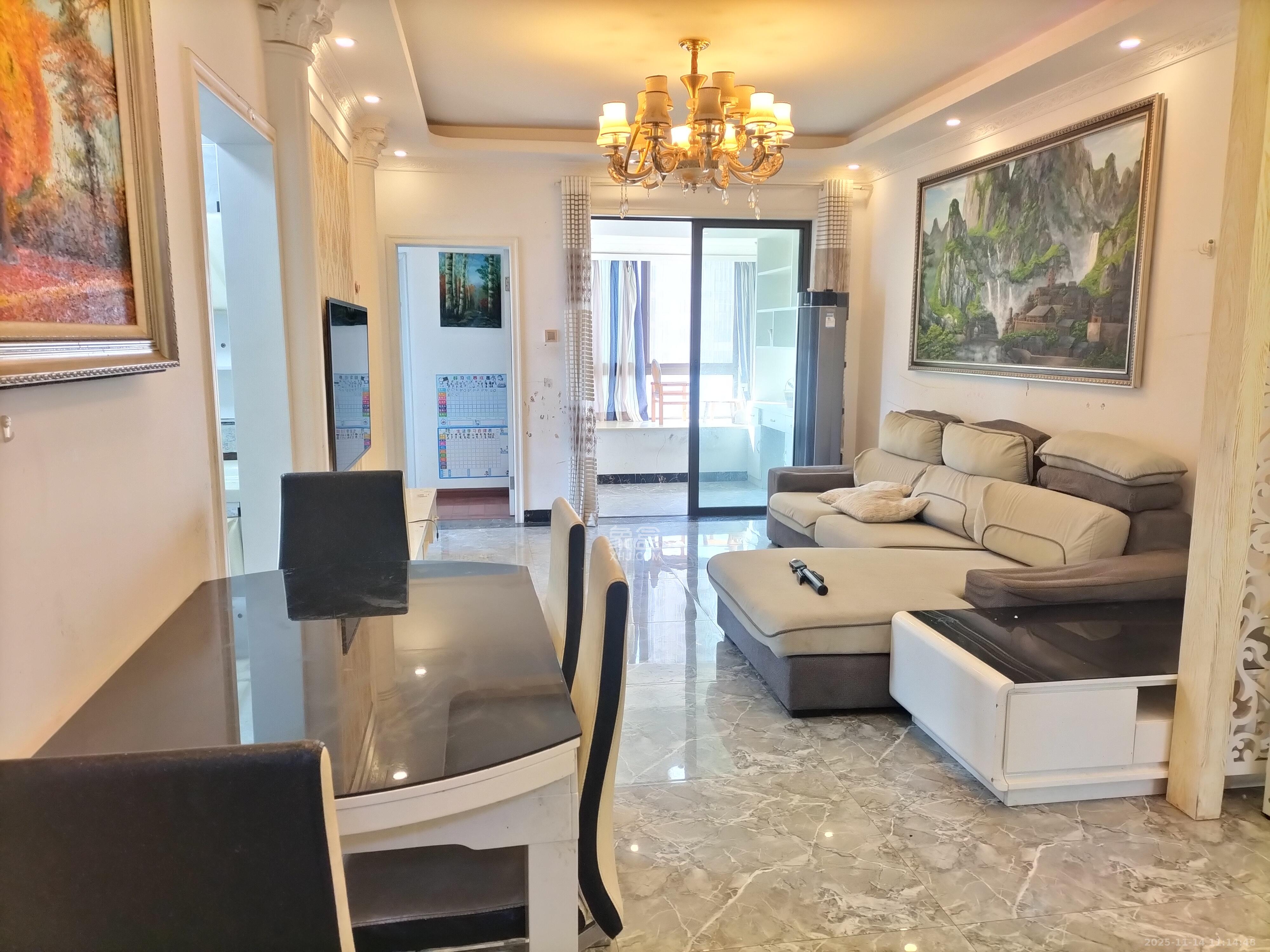 梅溪湖合能璞丽  3室2厅1卫    2500.0元/月