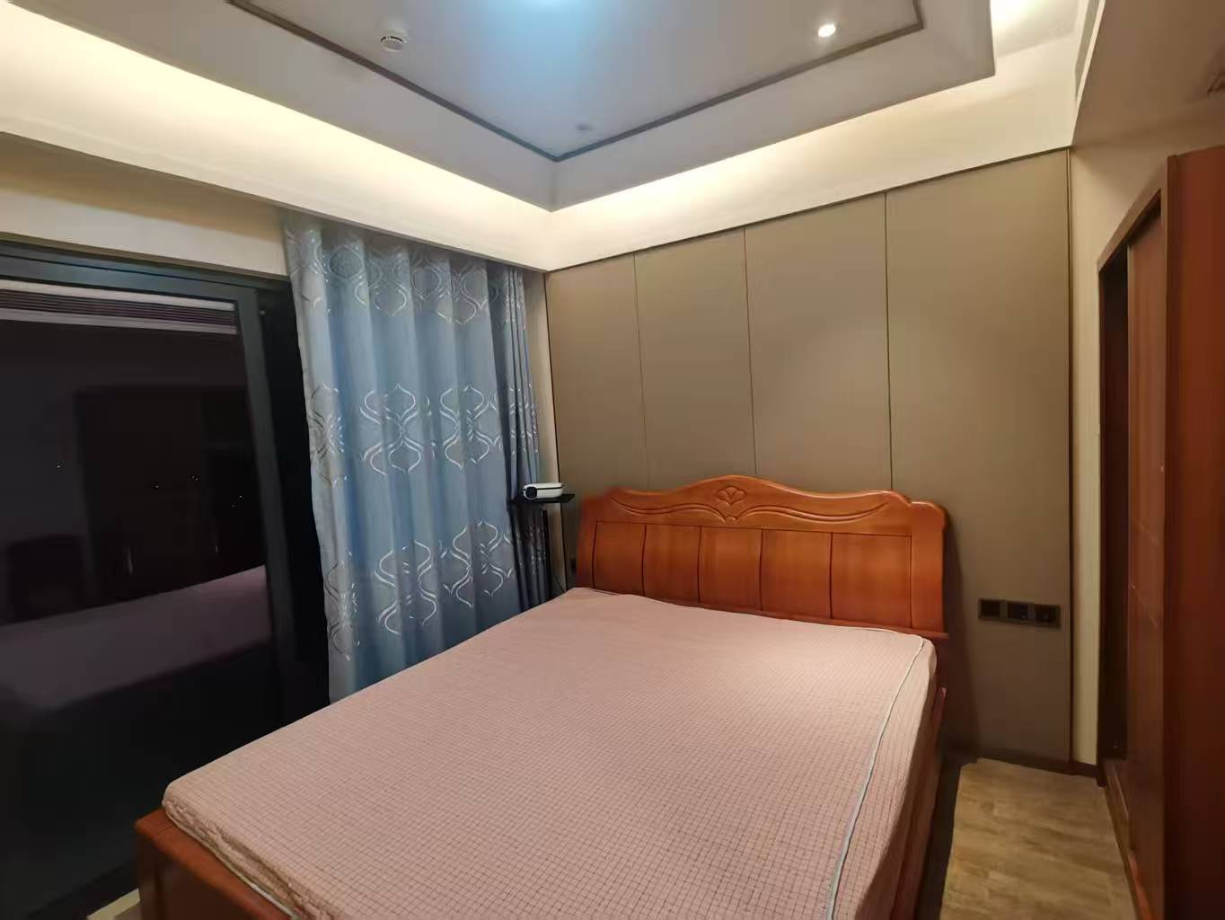 融创观澜湖公园壹号一期 2室2厅1卫 1700.0元/月 融创观澜湖公园壹号一期 2室2厅1卫 1700.0元/月室内图