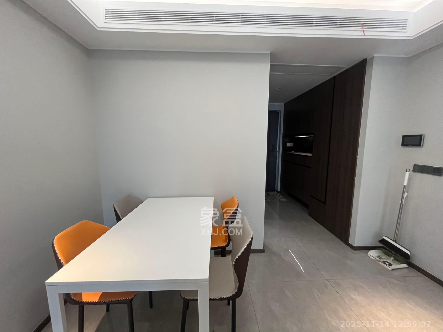 金源府  3室2厅2卫    3800.0元/月室内图