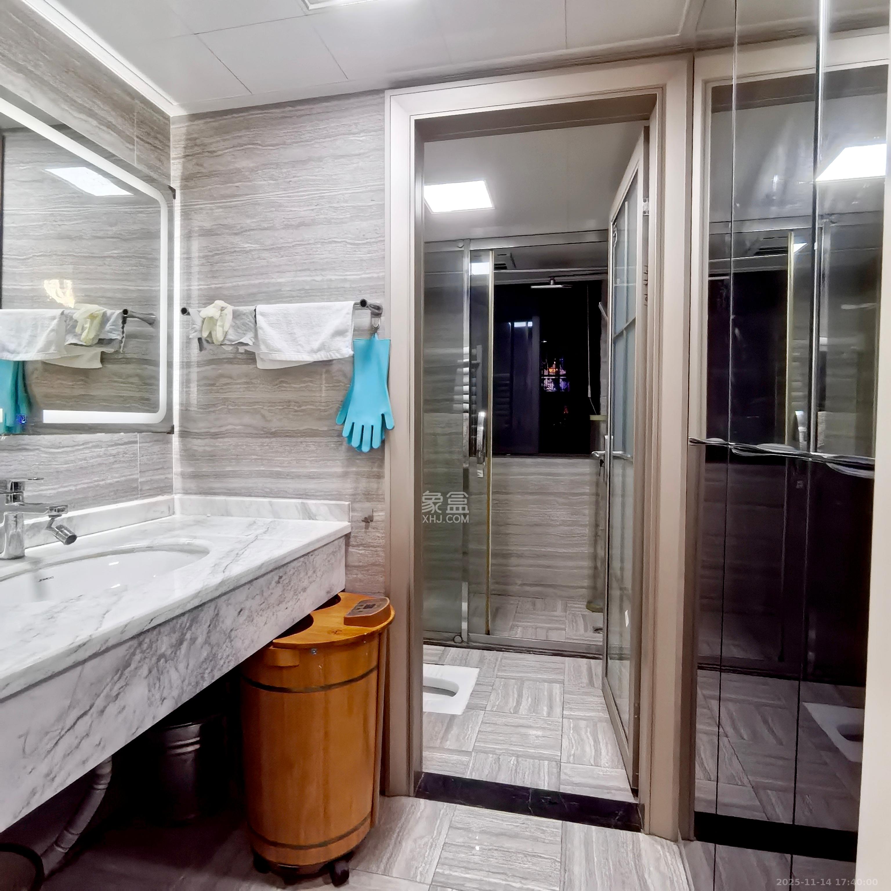 鑫远尚玺苑 4室2厅2卫 5000.0元/月 鑫远尚玺苑 4室2厅2卫 5000.0元/月室内图