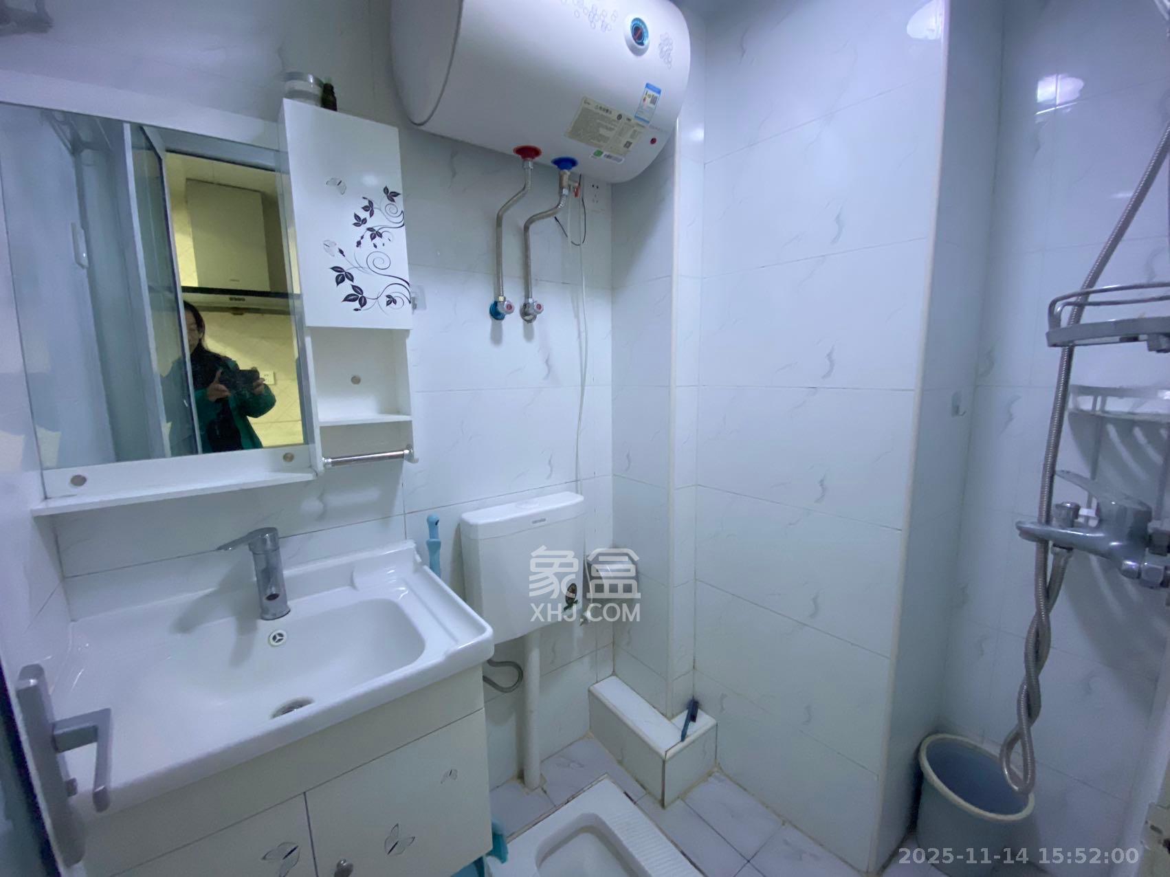 中建芙蓉嘉苑 1室0厅0卫 1050.0元/月 中建芙蓉嘉苑 1室0厅0卫 1050.0元/月室内图