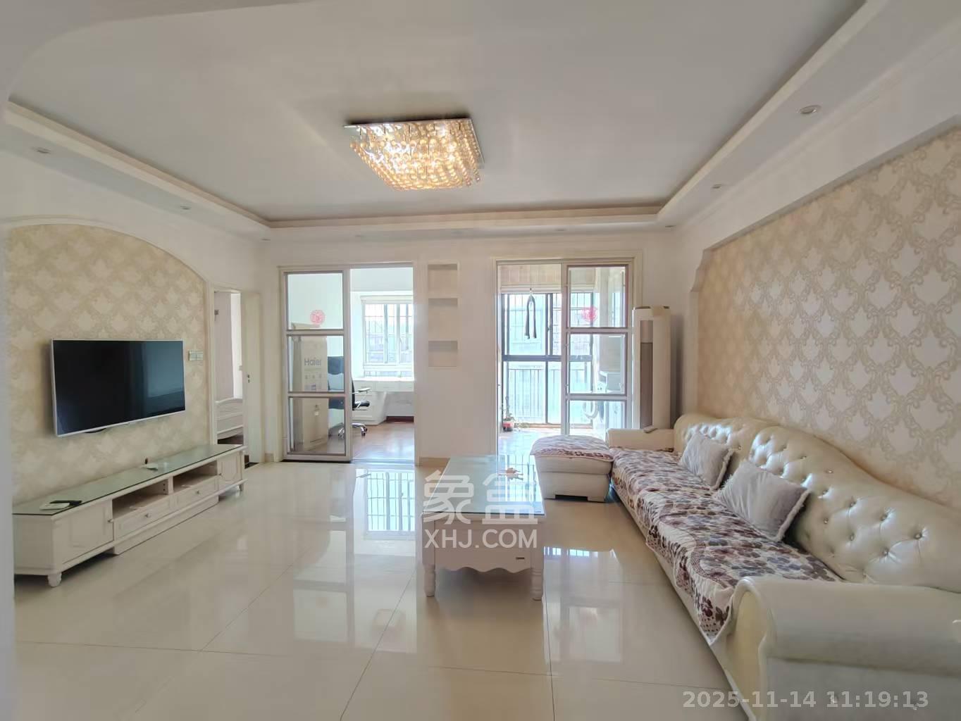 山水湾 3室2厅1卫 1700.0元/月 山水湾 3室2厅1卫 1700.0元/月室内图