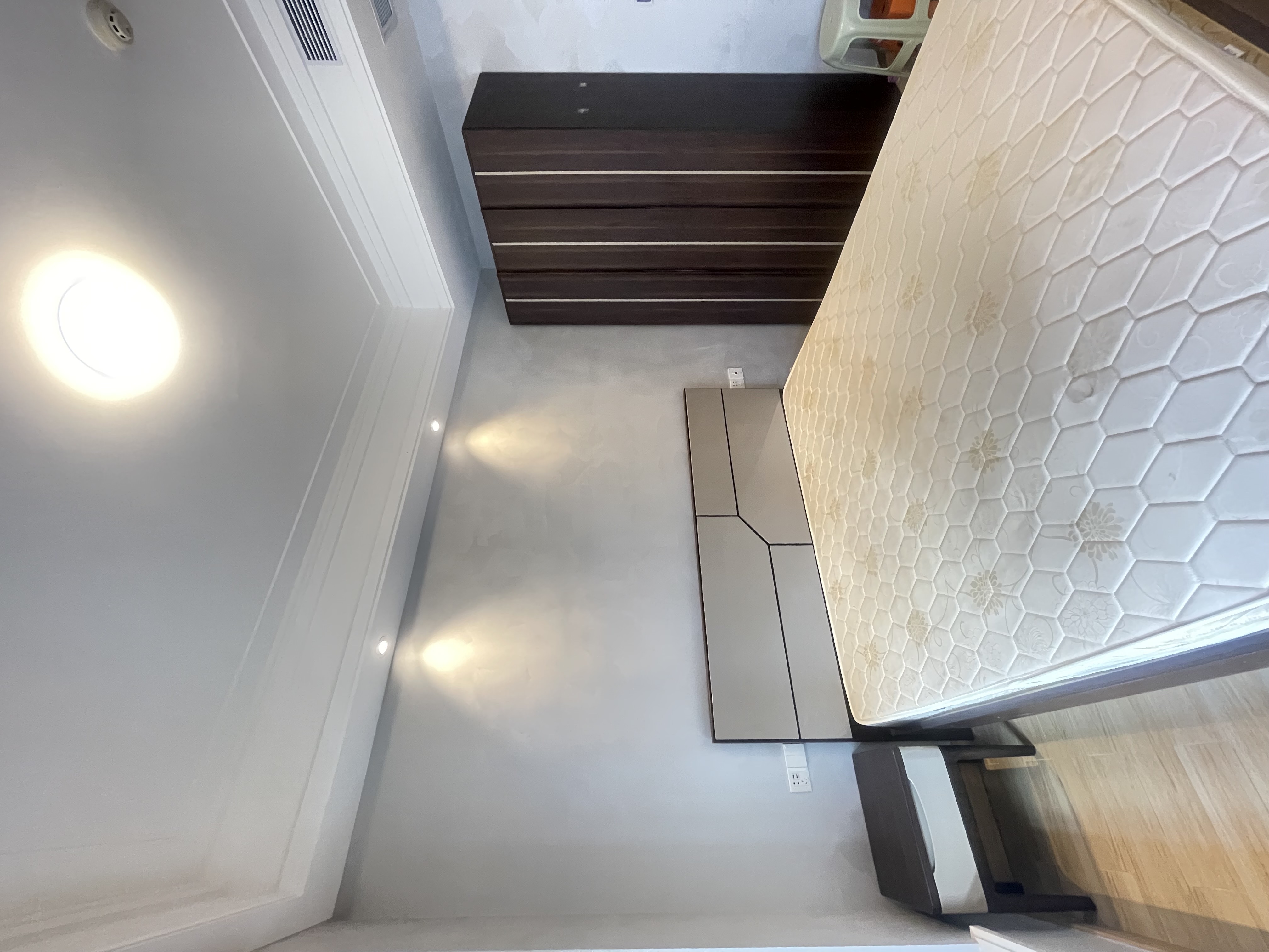 龙兴公馆  3室2厅2卫    4800.0元/月室内图