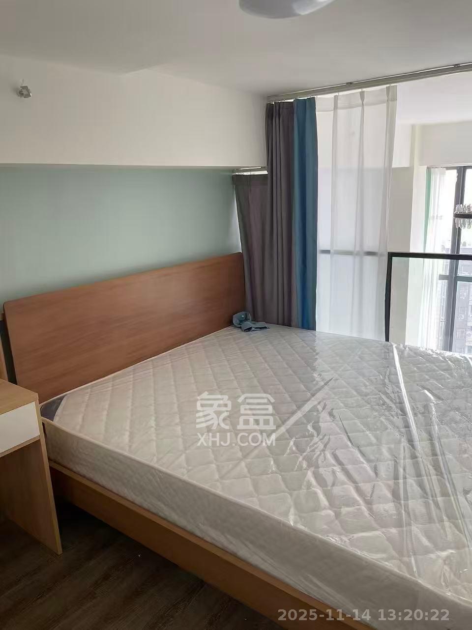 卓越浅水湾  1室1厅1卫    1700.0元/月室内图