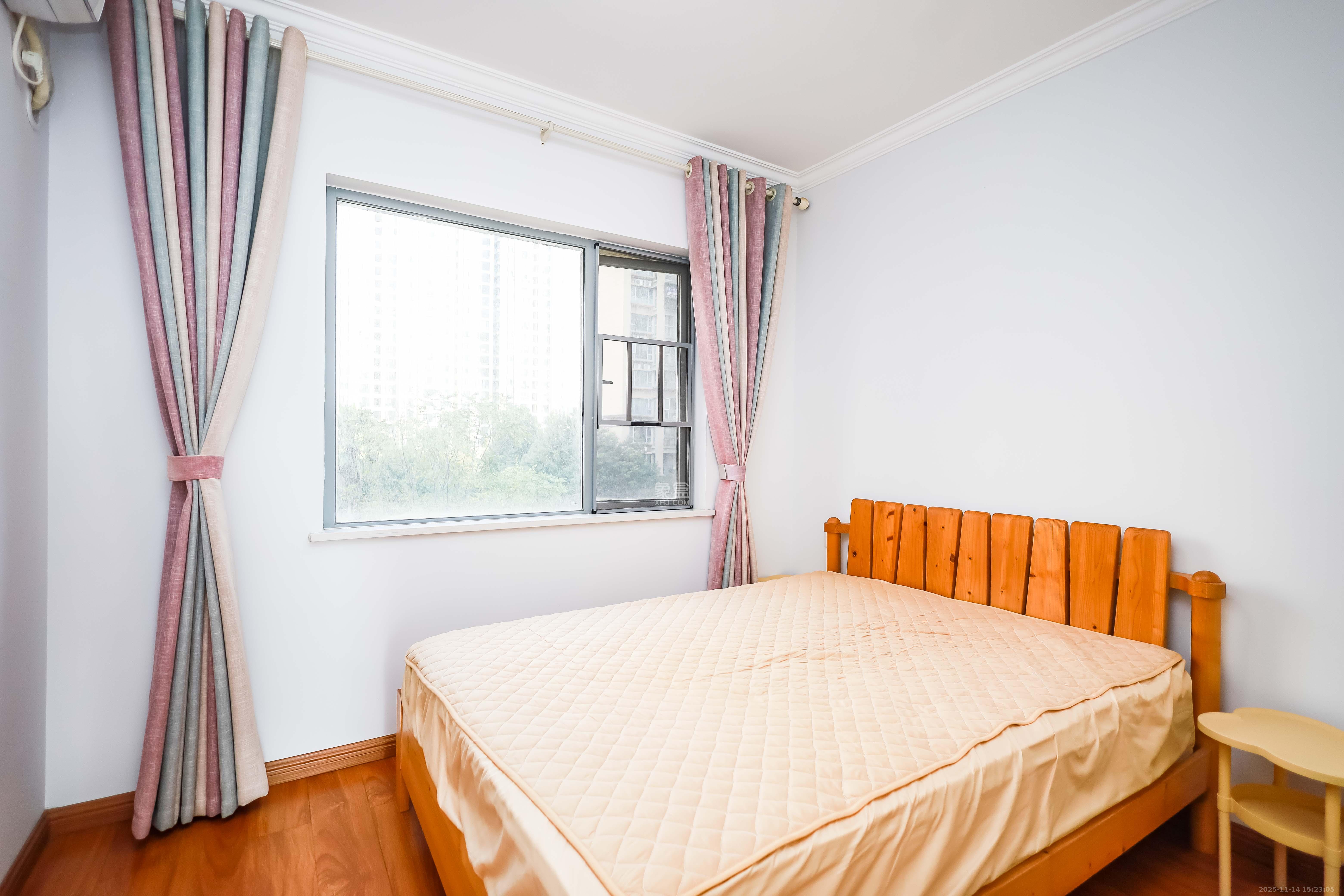 潇湘奥林匹克花园  4室2厅2卫    3200.0元/月室内图