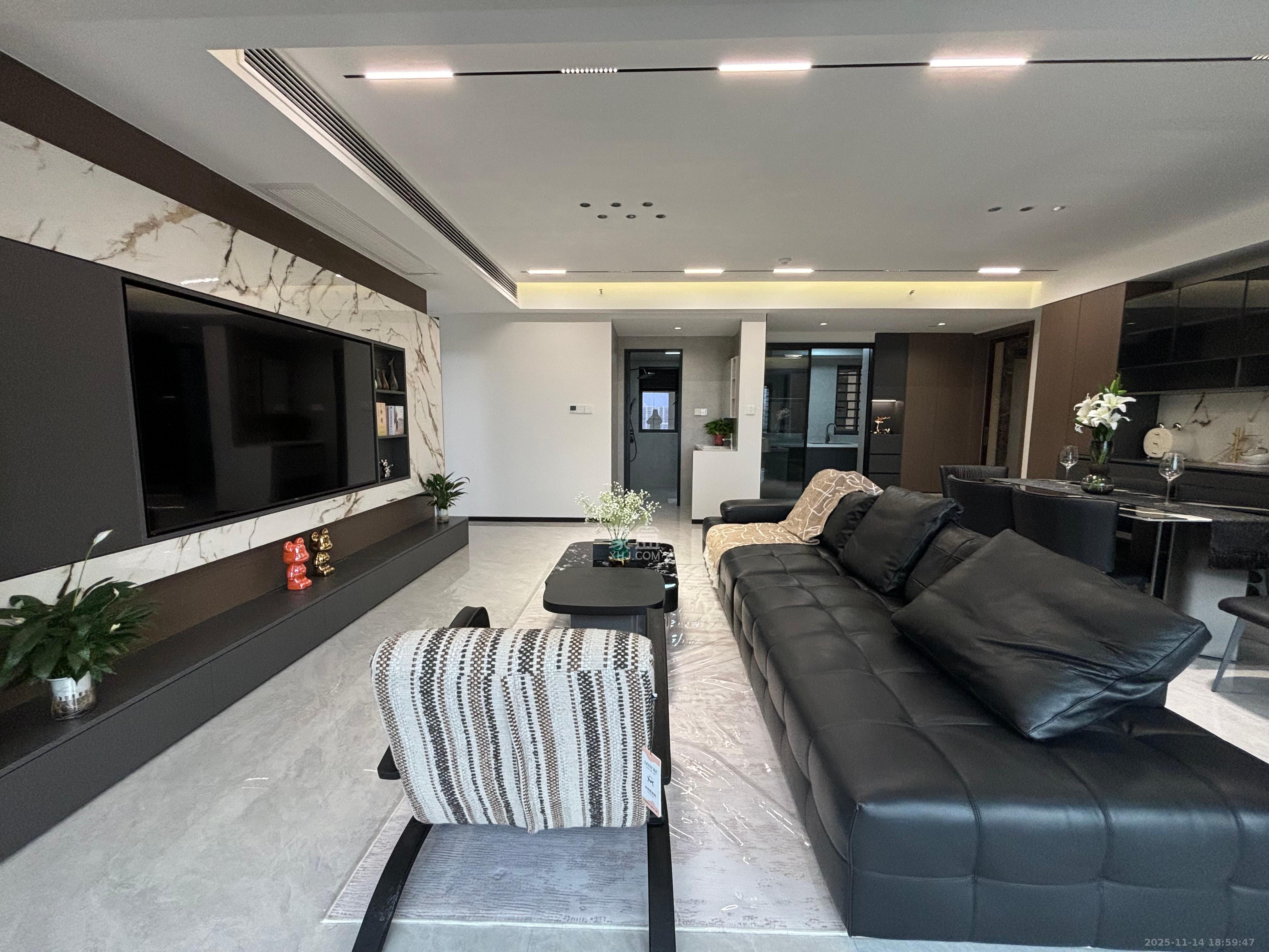 绿地长沙城际空间站（绿地新里佳苑）  4室2厅2卫    3600.0元/月室内图