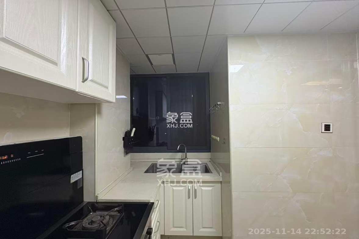 振业城二期 3室2厅2卫 3150.0元/月 振业城二期 3室2厅2卫 3150.0元/月室内图