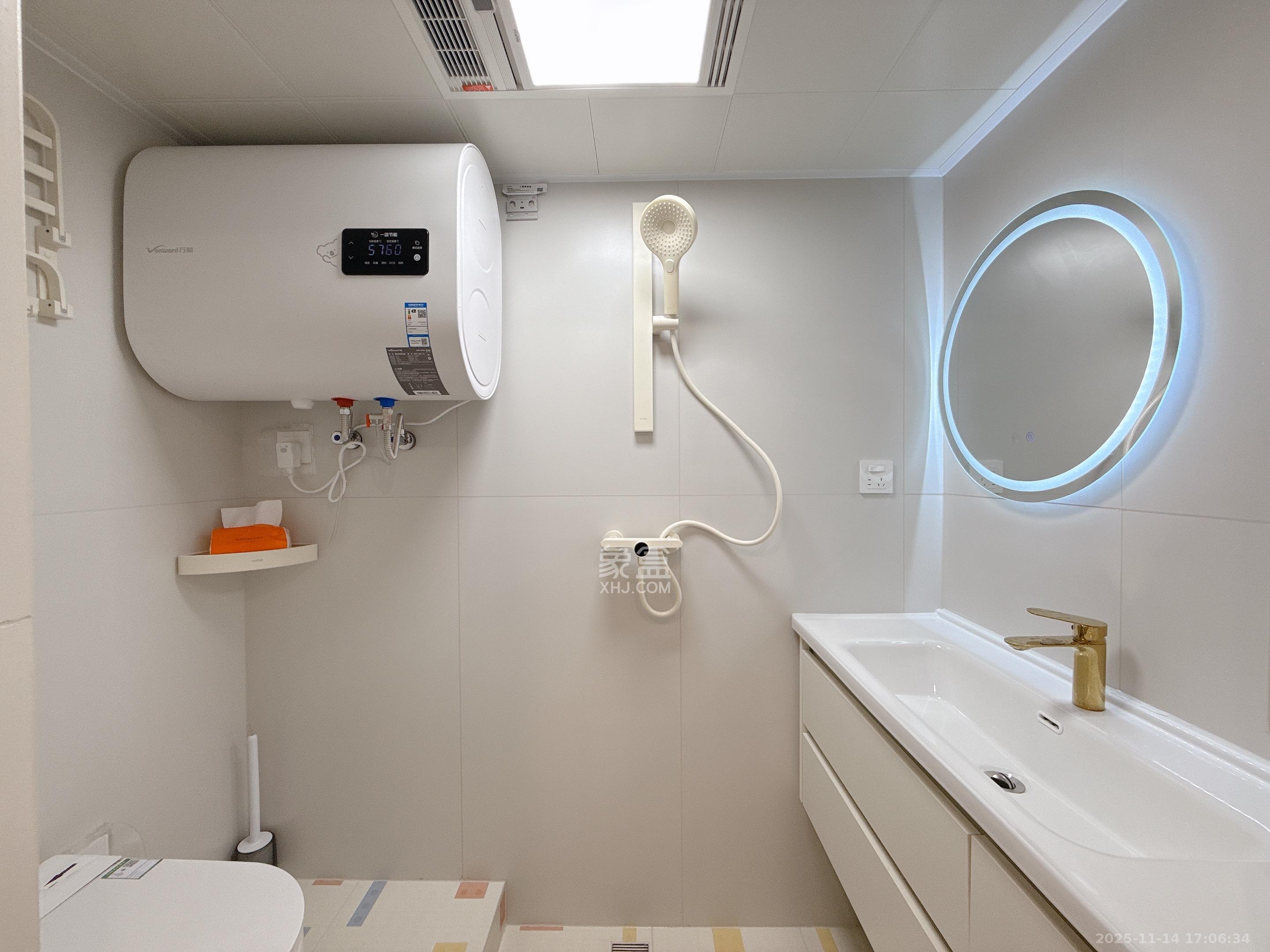 珠江花城好世界  1室1厅1卫    2400.0元/月室内图