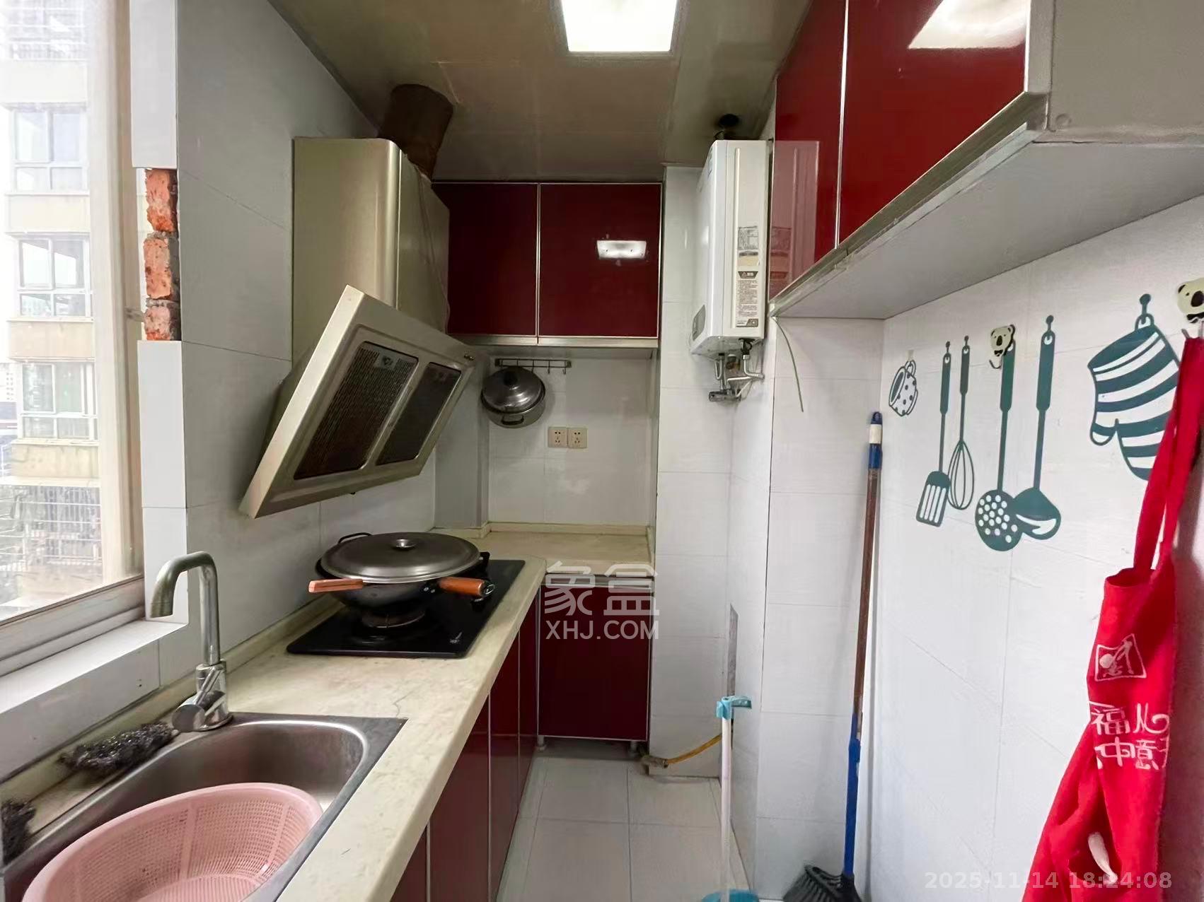 鑫科明珠 1室2厅1卫 2200.0元/月 鑫科明珠 1室2厅1卫 2200.0元/月室内图