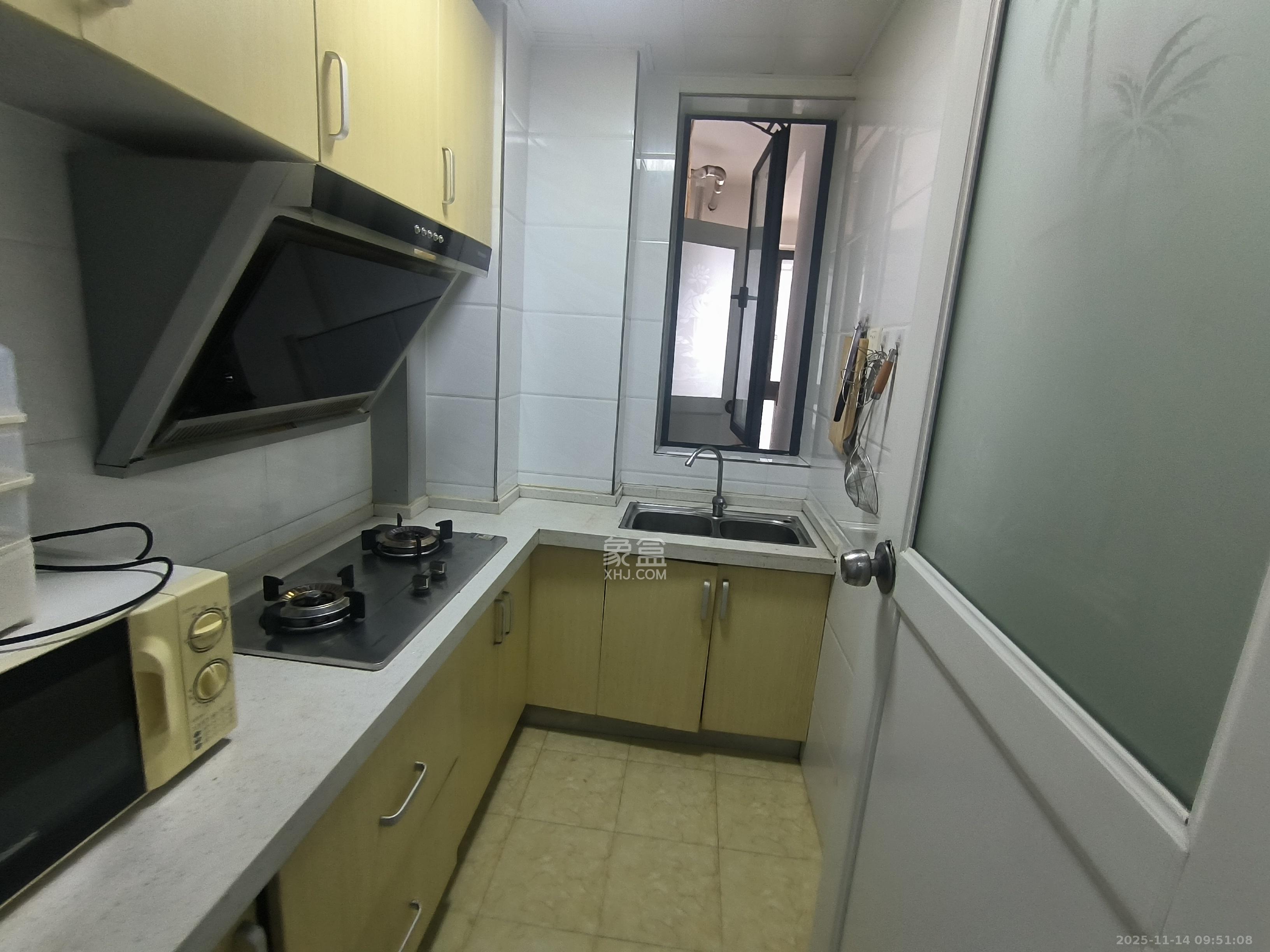 云鼎公馆  3室1厅1卫    2400.0元/月室内图