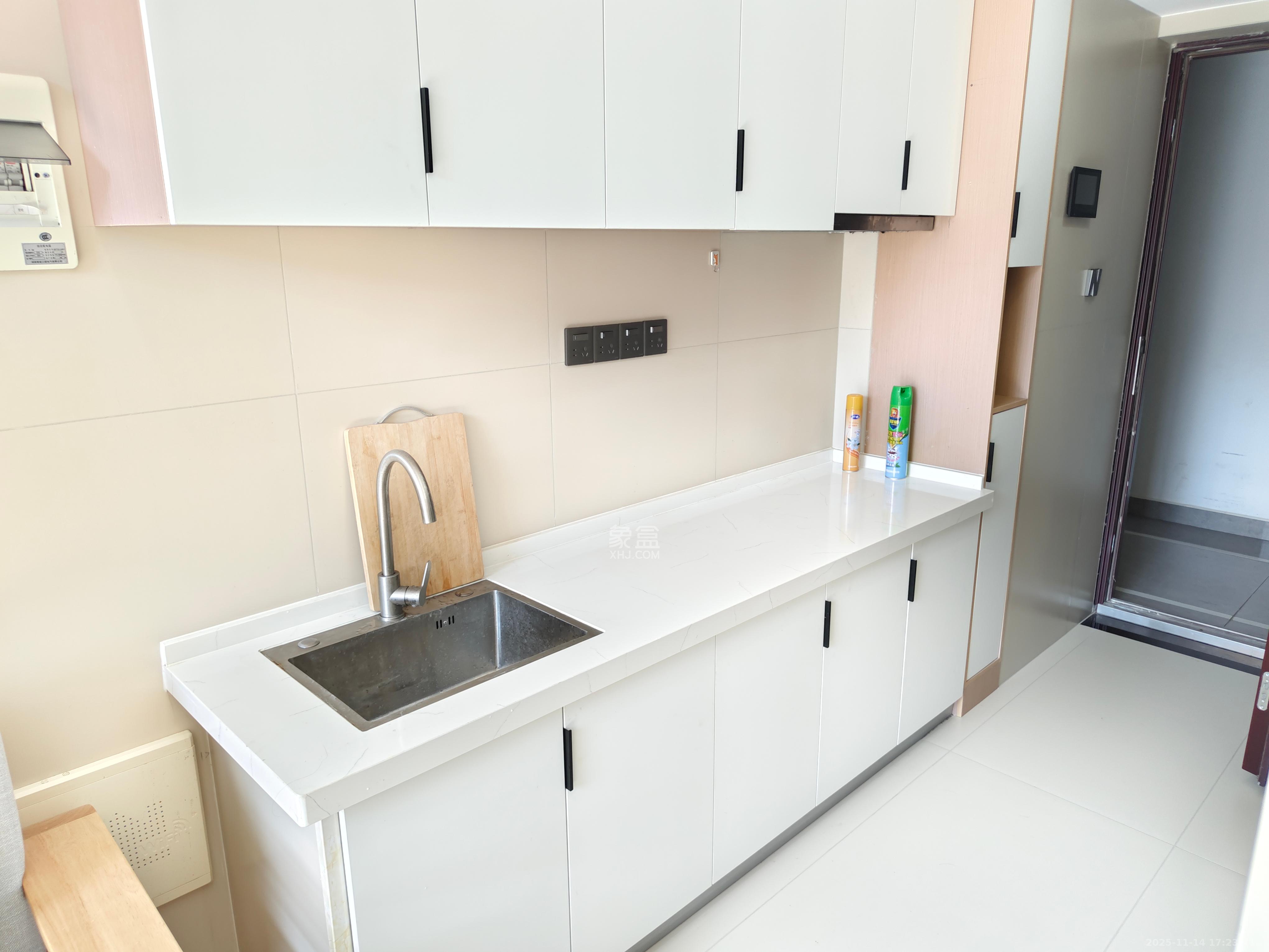 恒伟星中心  1室1厅1卫    2200.0元/月室内图