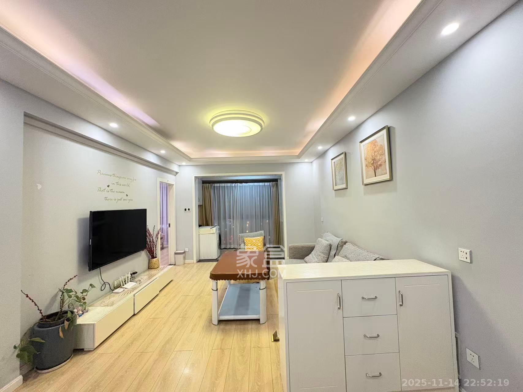 振业城二期  3室2厅2卫    3150.0元/月室内图