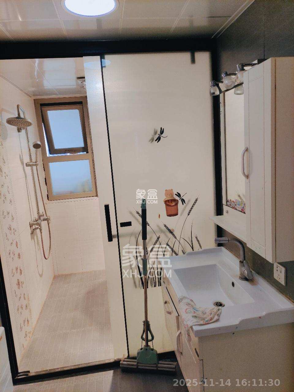 怡海星城 3室2厅1卫 1800.0元/月 怡海星城 3室2厅1卫 1800.0元/月室内图