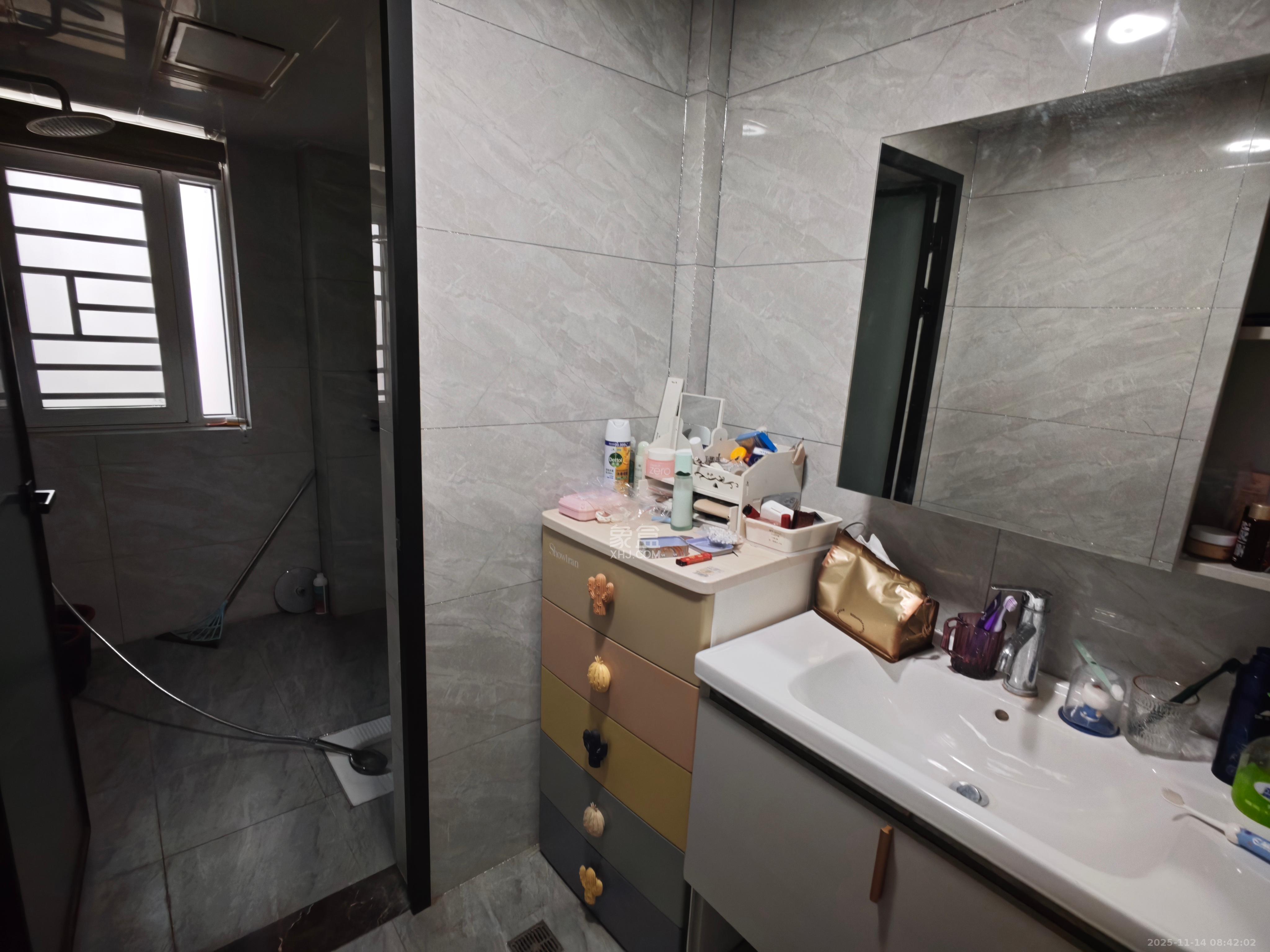 中城苑 3室2厅2卫 3200.0元/月 中城苑 3室2厅2卫 3200.0元/月室内图