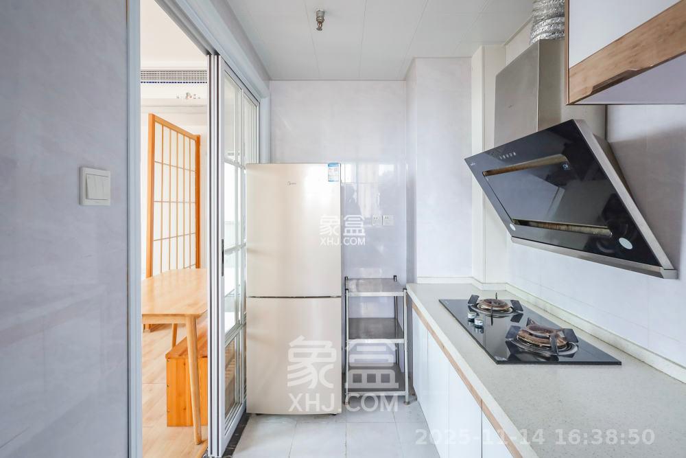 长房八方里（长房公园里）   60.0㎡      2300.0元/月室内图