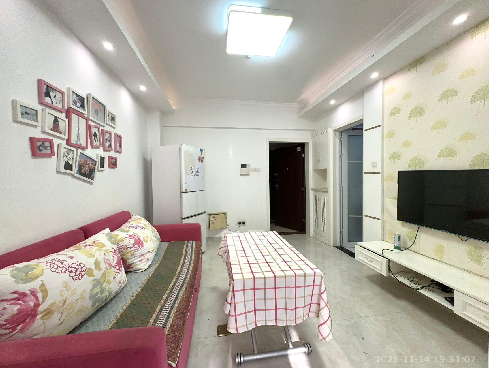 中建芙蓉工社  2室1厅1卫    1500.0元/月室内图