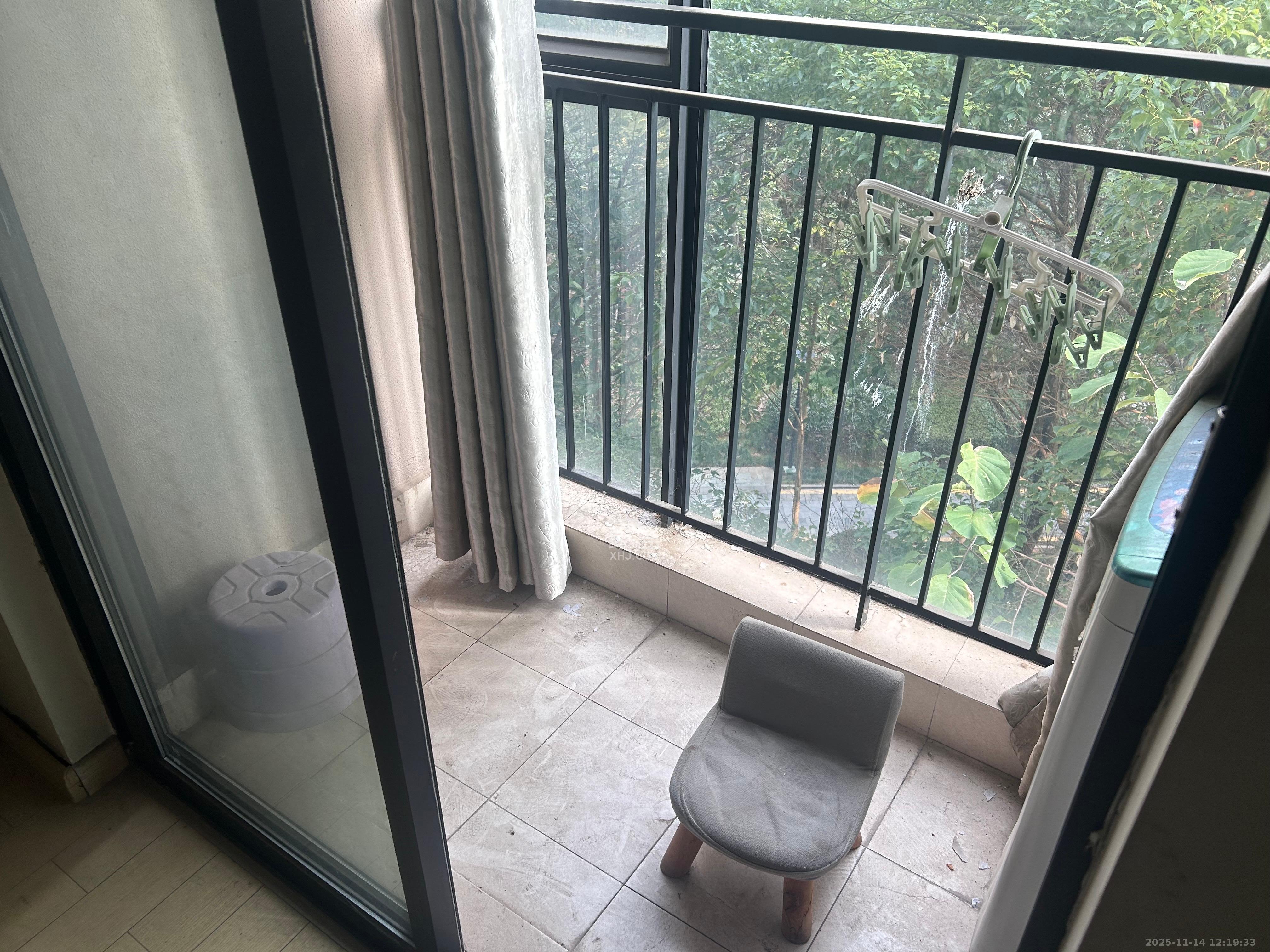 万科金域华府一期 1室1厅1卫 1200.0元/月 万科金域华府一期 1室1厅1卫 1200.0元/月室内图