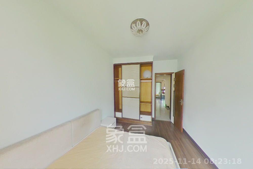 新世纪家园  4室2厅2卫    3000.0元/月室内图