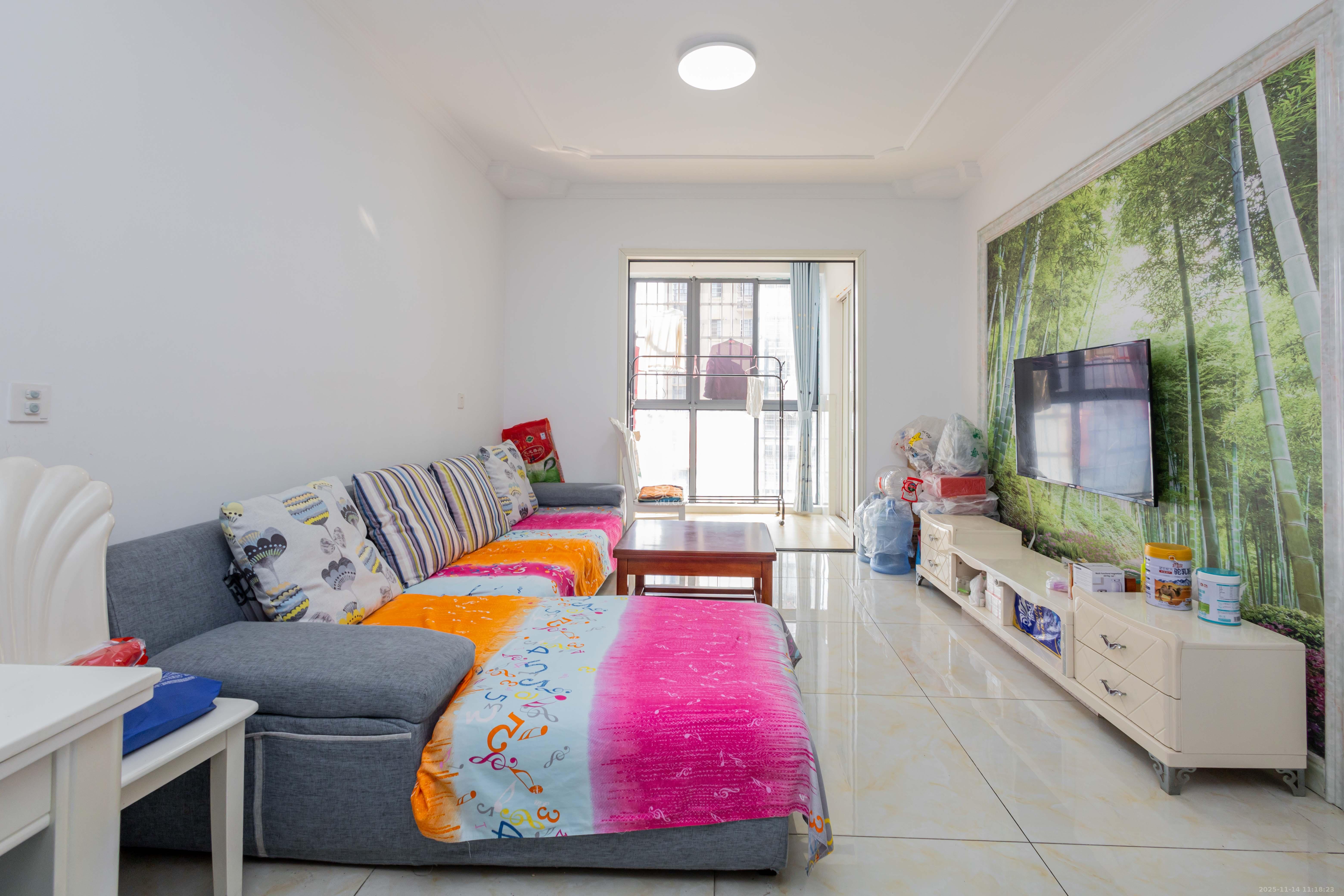 佳美紫郡  2室2厅1卫    49.8万客厅