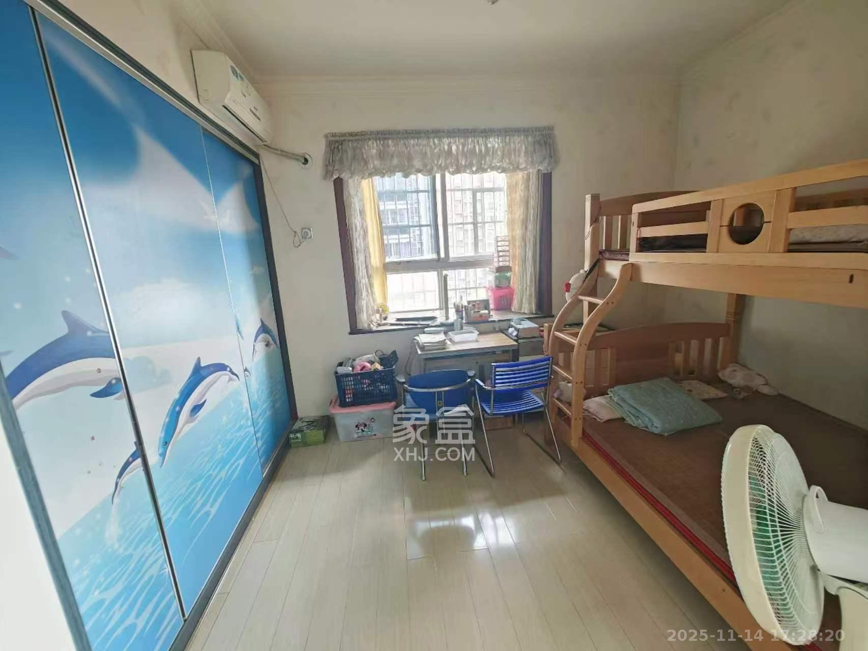 紫薇鑫园 4室2厅2卫 3000.0元/月 紫薇鑫园 4室2厅2卫 3000.0元/月室内图