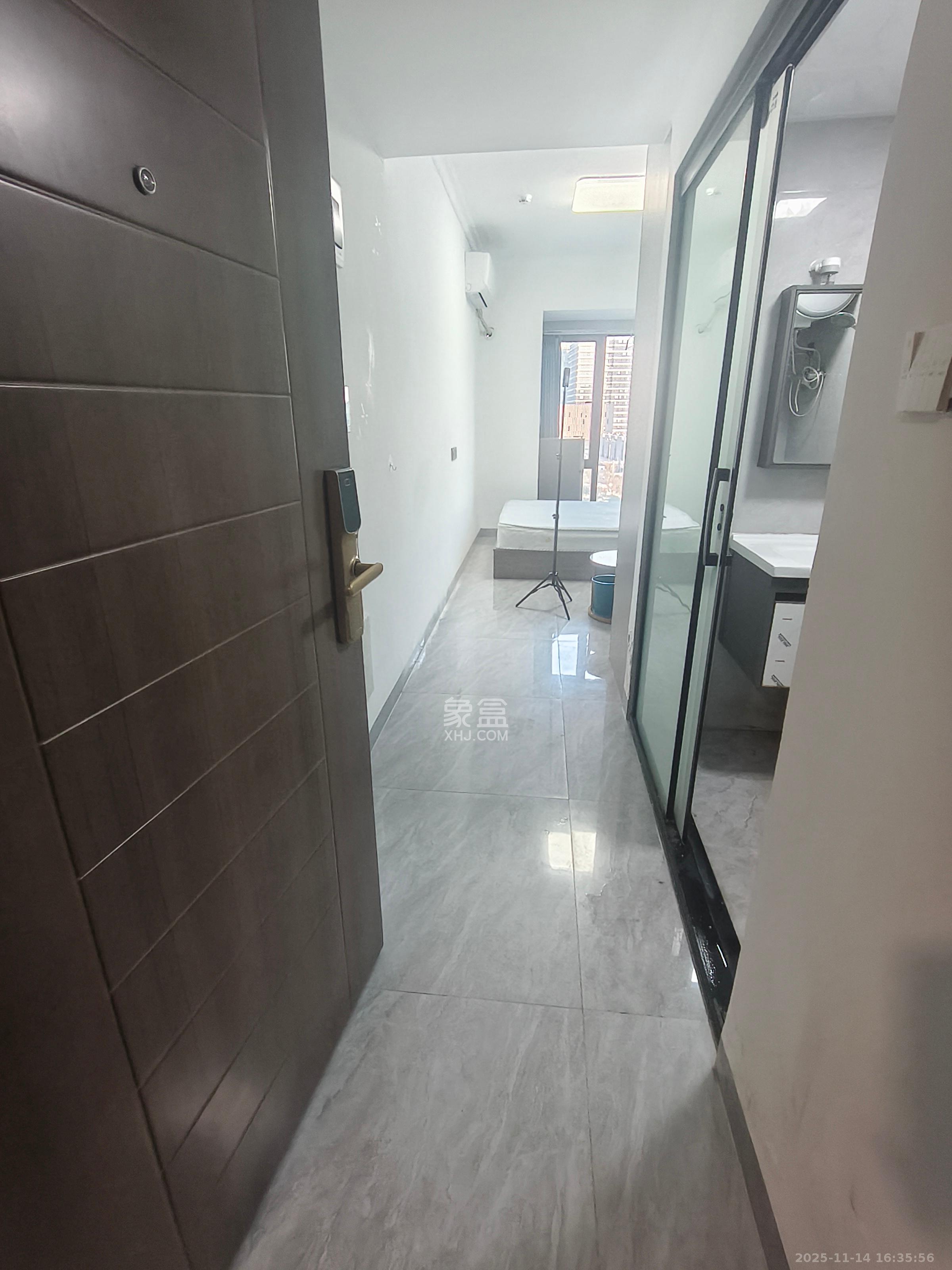 万科金色梦想D区  1室1厅1卫    1100.0元/月室内图